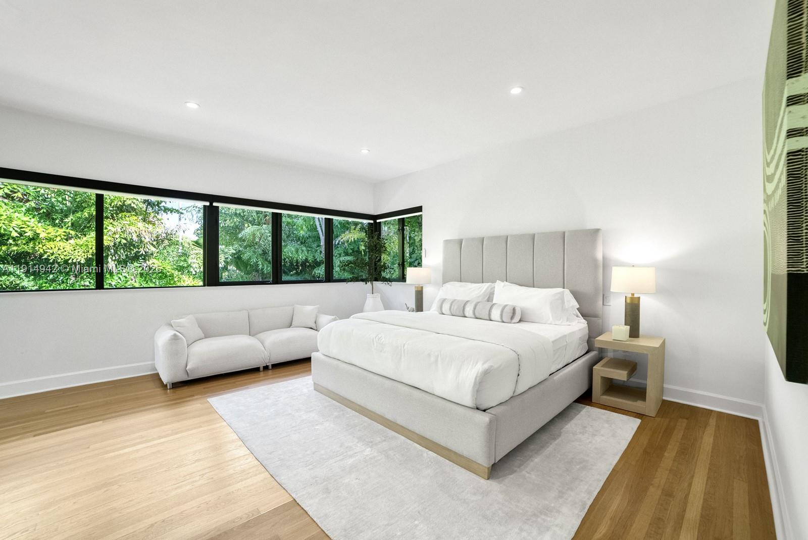 LA GORCE GOLF SUB - Residential