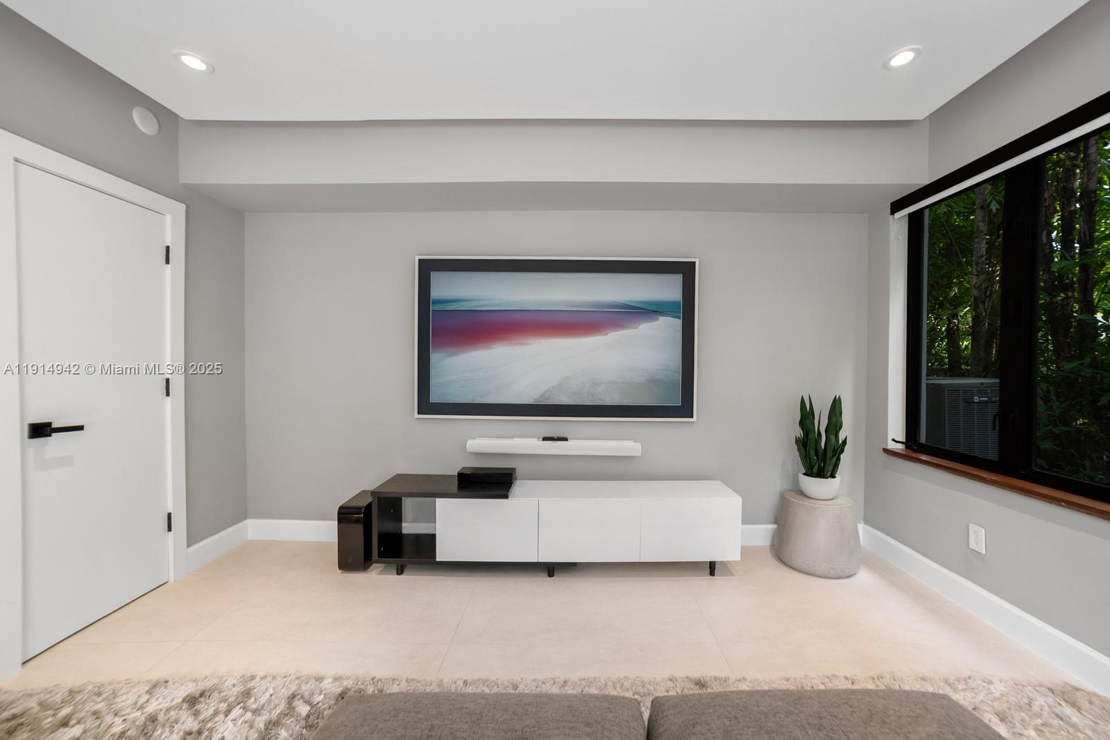 LA GORCE GOLF SUB - Residential