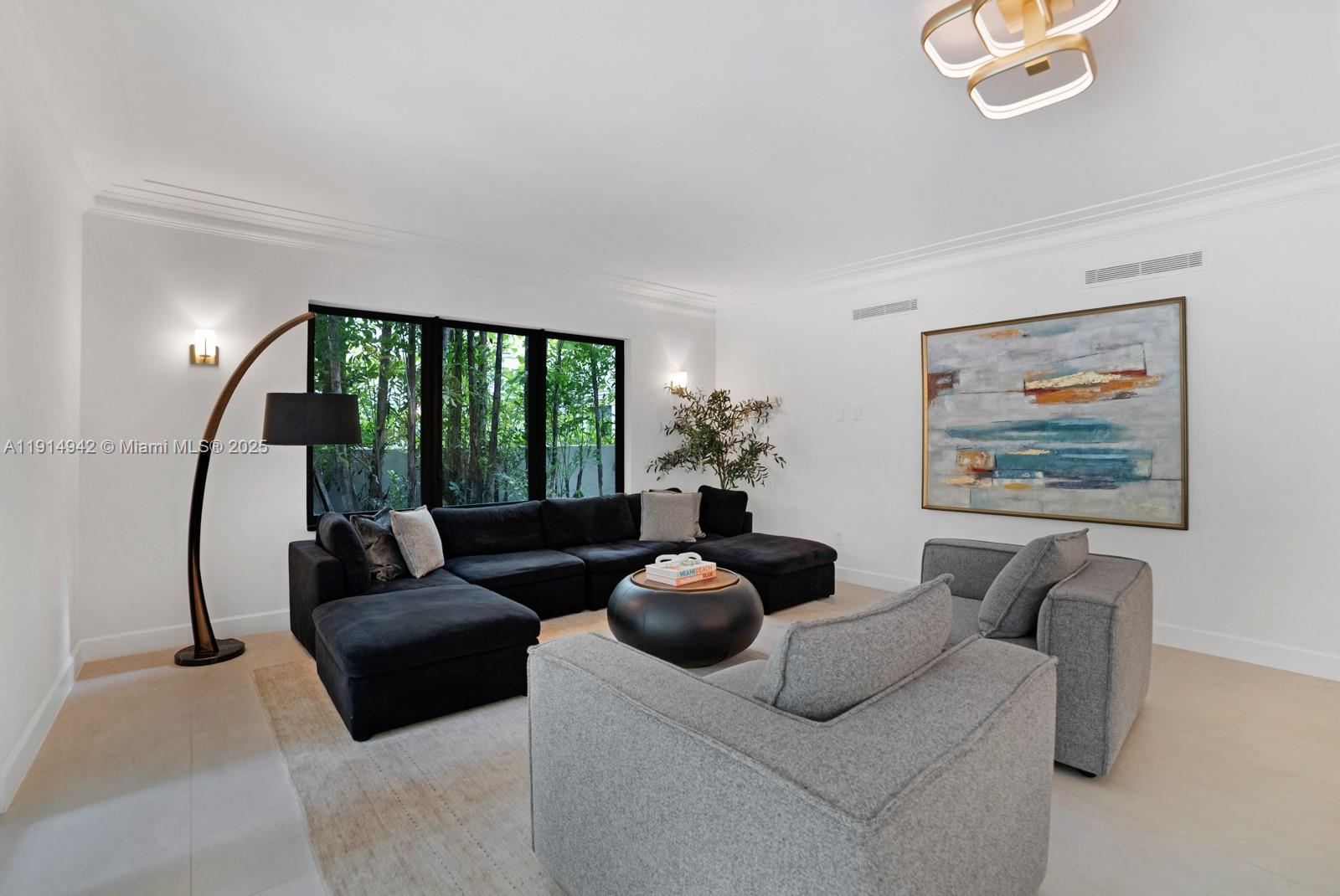 LA GORCE GOLF SUB - Residential