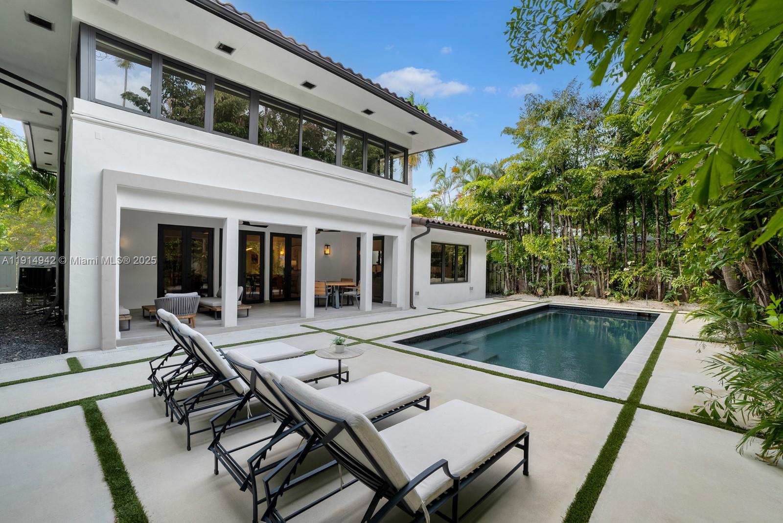 LA GORCE GOLF SUB - Residential