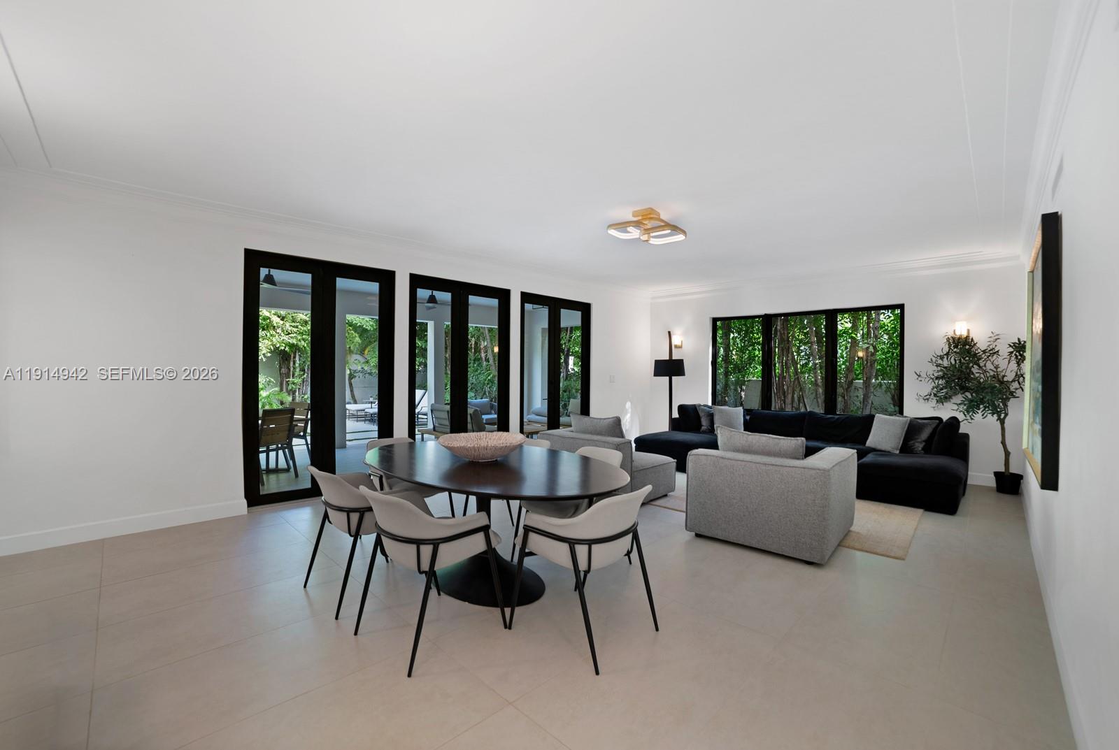 LA GORCE GOLF SUB - Residential