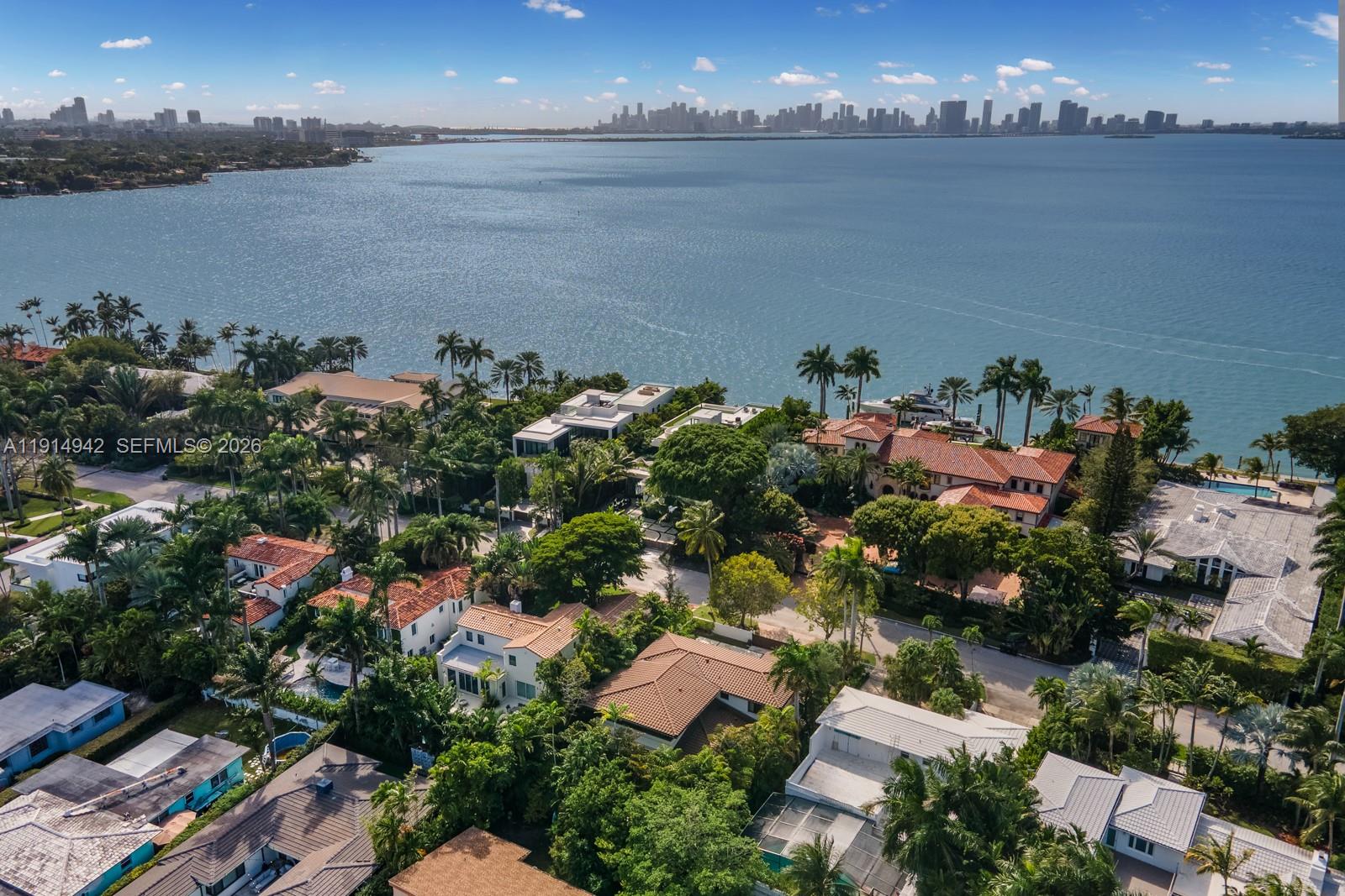 LA GORCE GOLF SUB - Residential