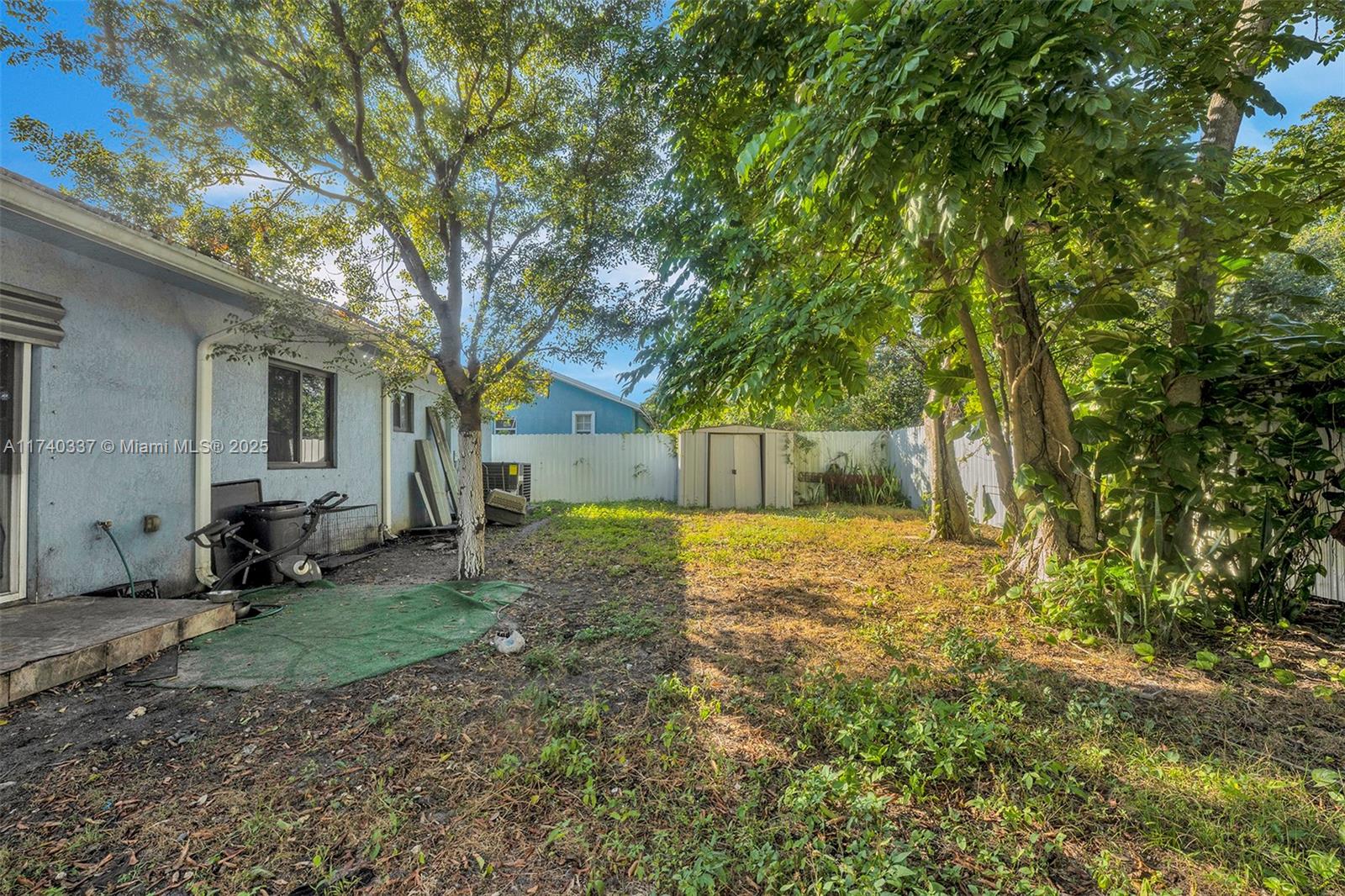 EVERGLADES AVE HEIGHTS AD - Residential