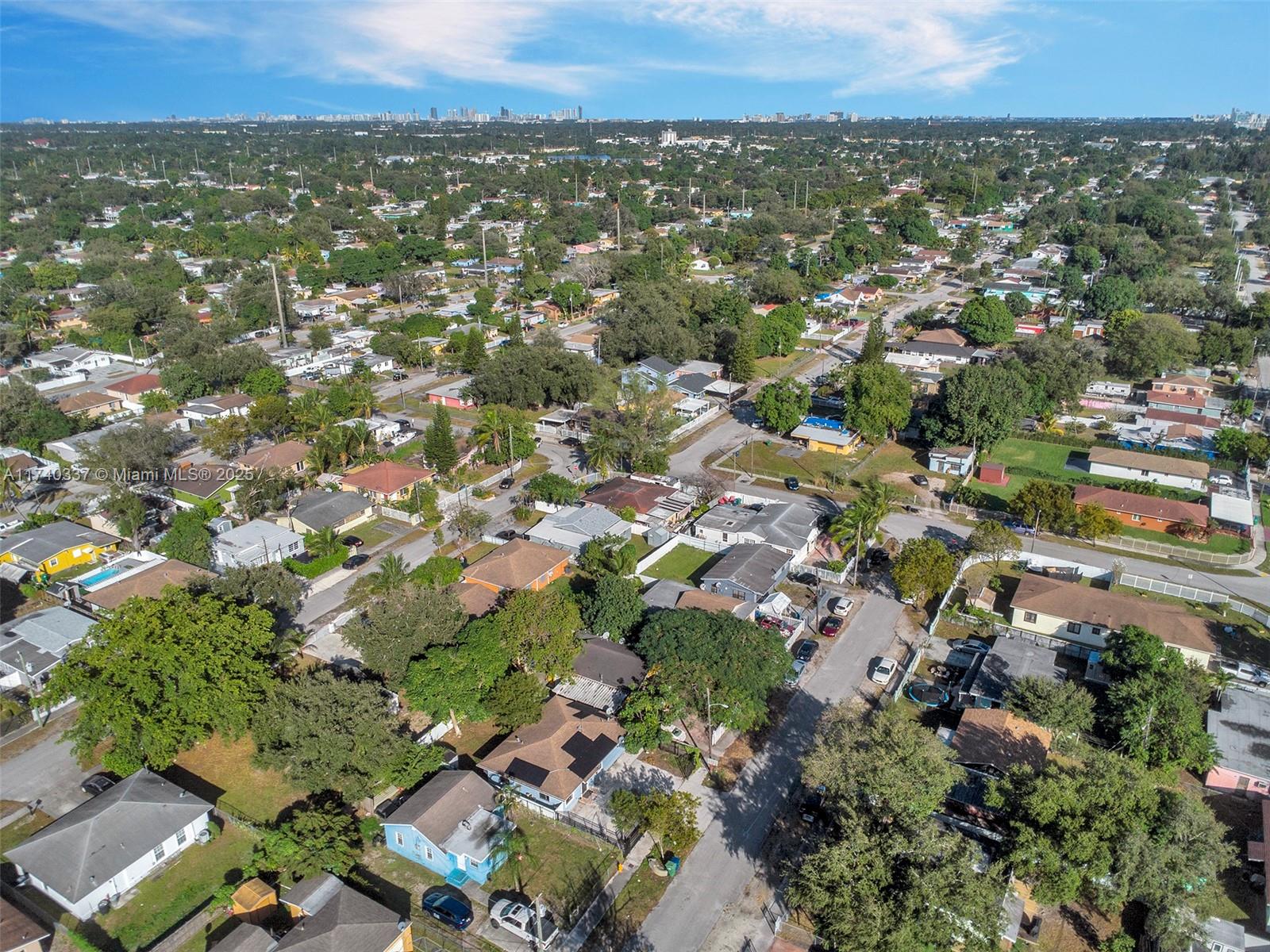 EVERGLADES AVE HEIGHTS AD - Residential