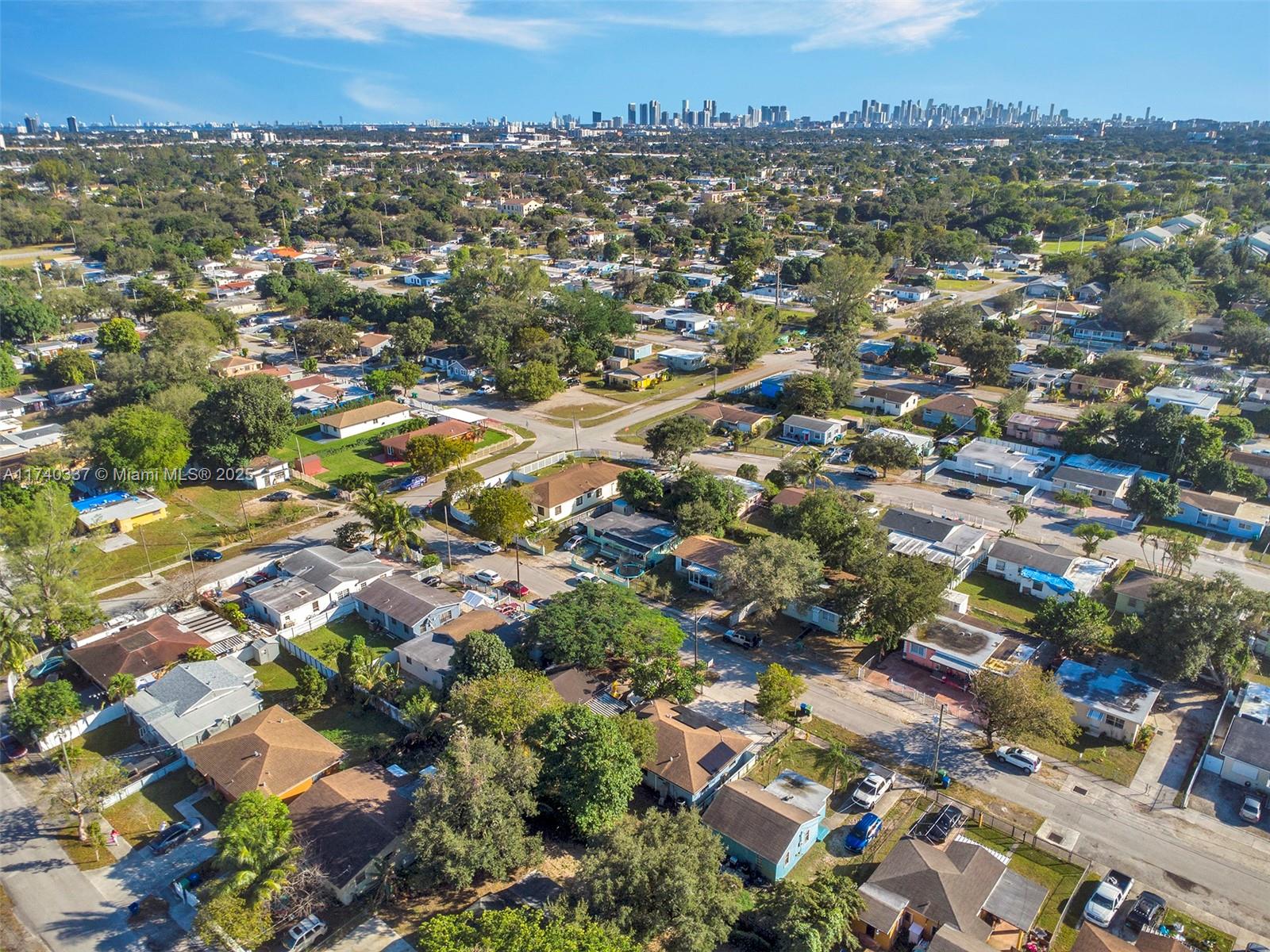 EVERGLADES AVE HEIGHTS AD - Residential