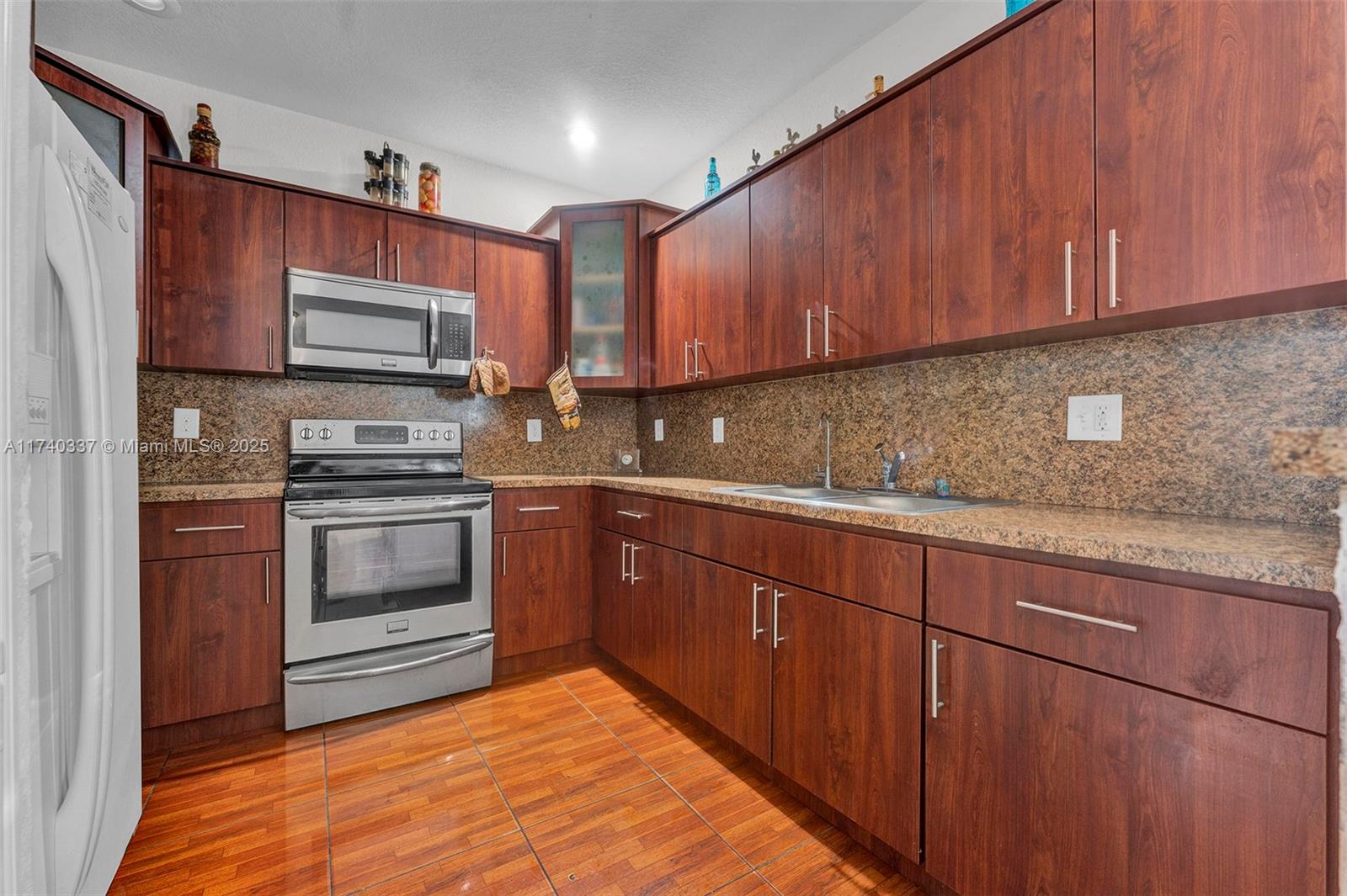 EVERGLADES AVE HEIGHTS AD - Residential
