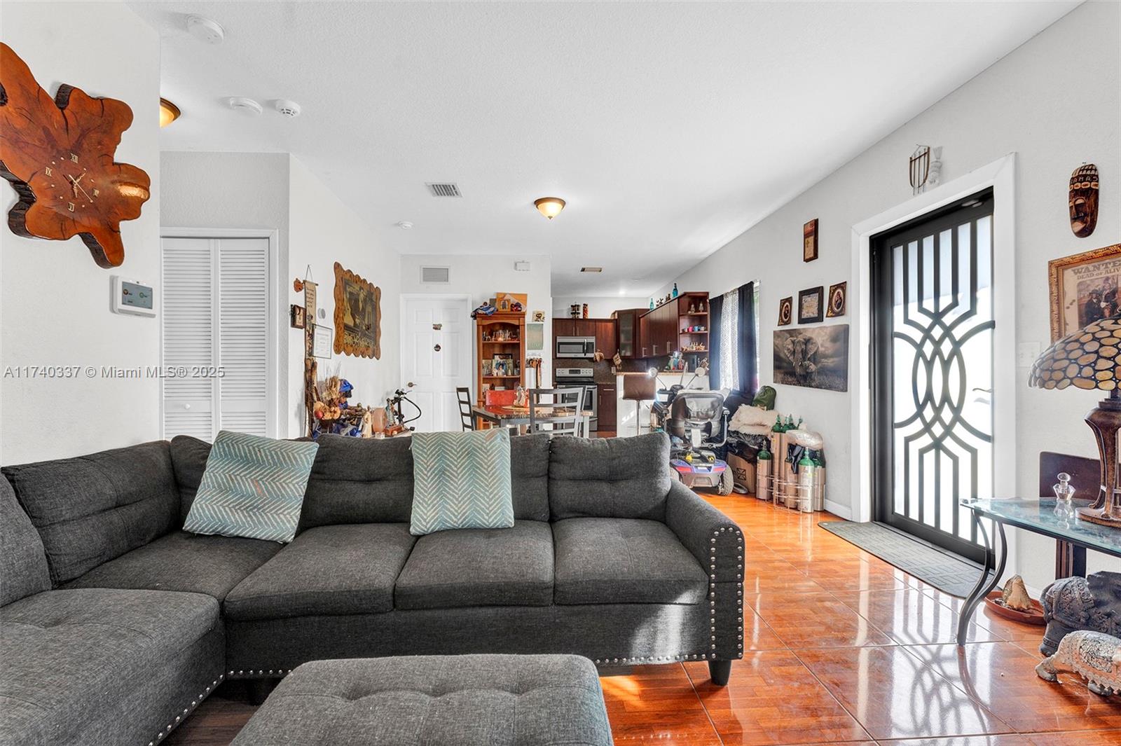 EVERGLADES AVE HEIGHTS AD - Residential