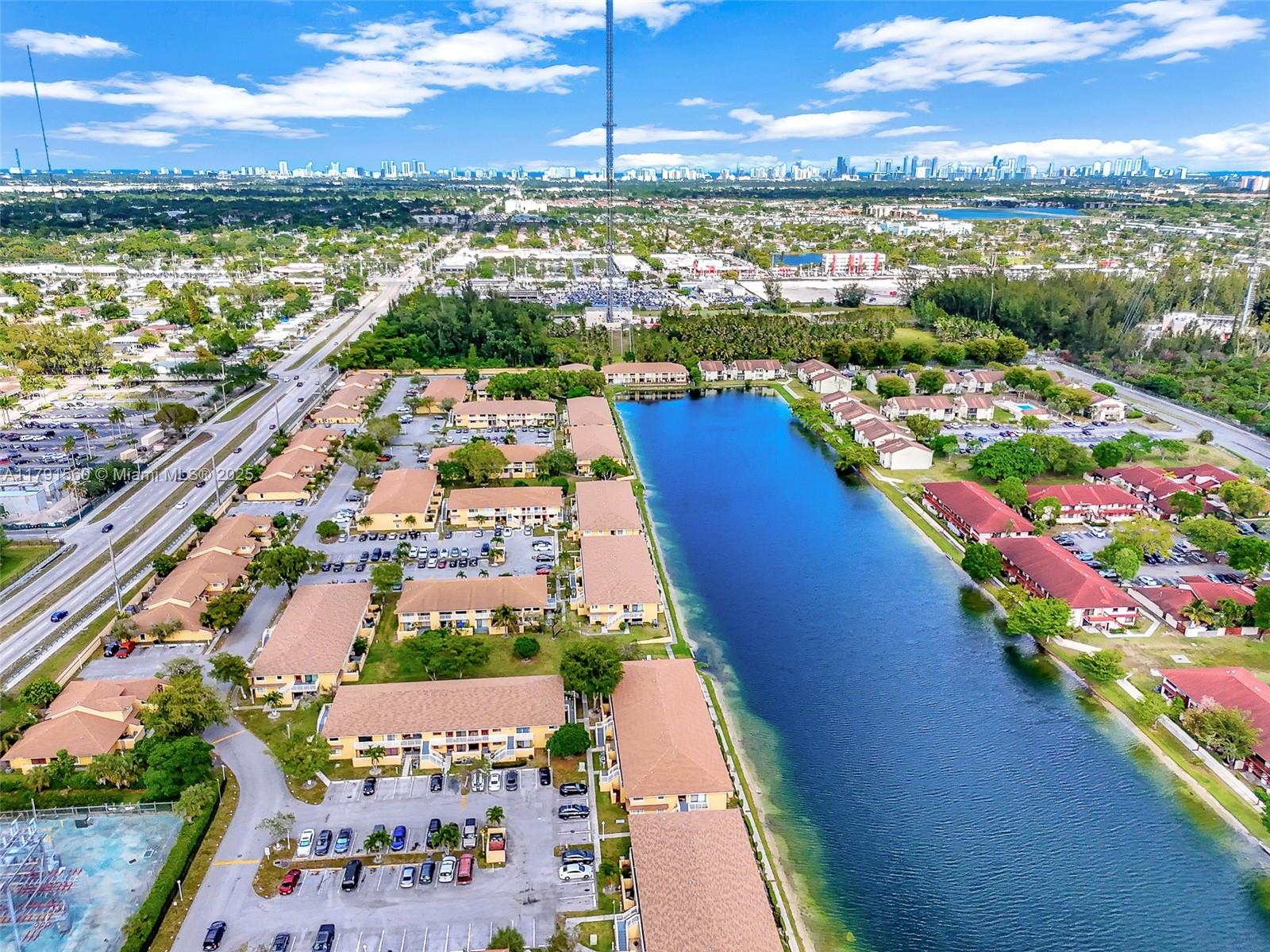 MISTY LAKE CONDO - Residential