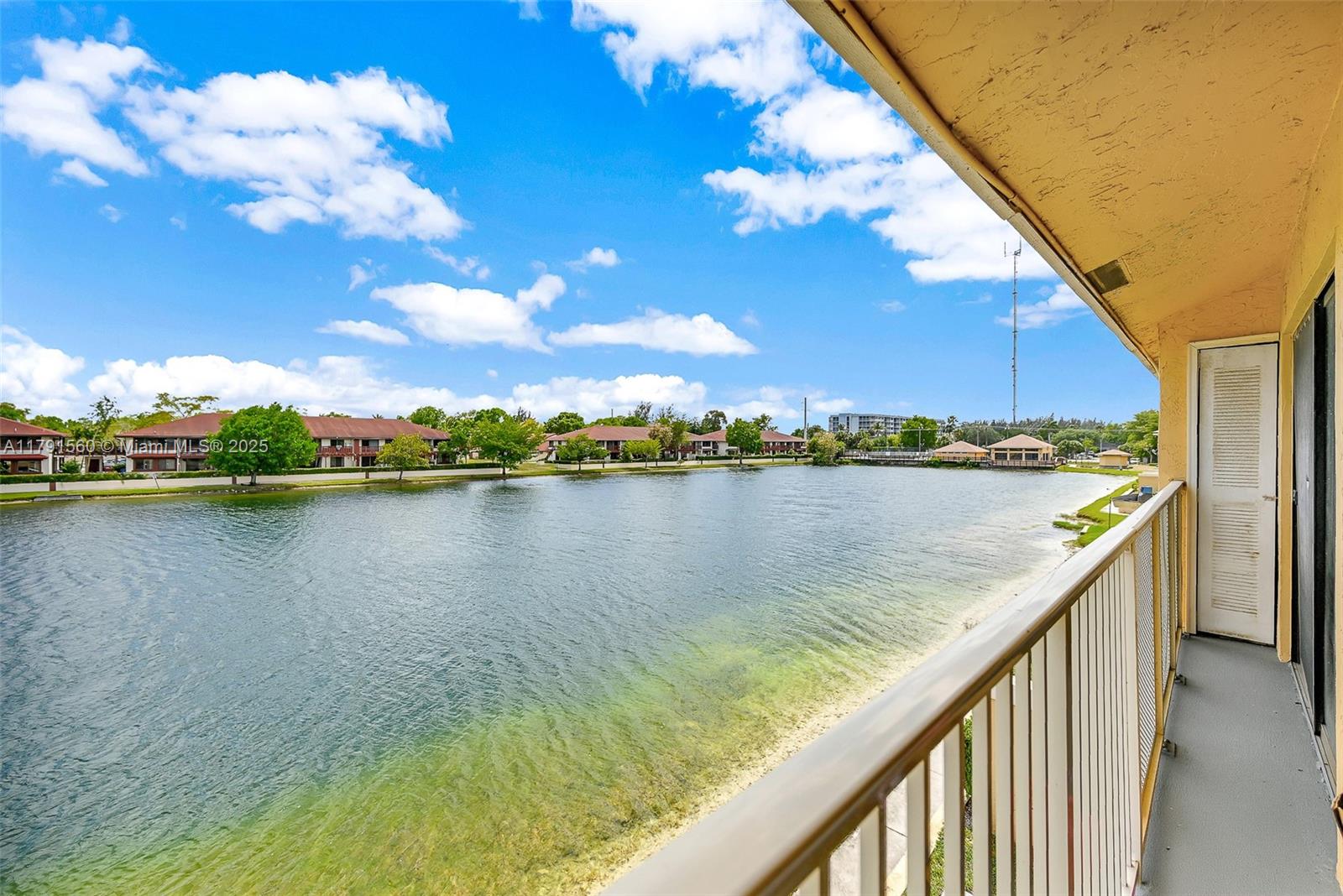 MISTY LAKE CONDO - Residential