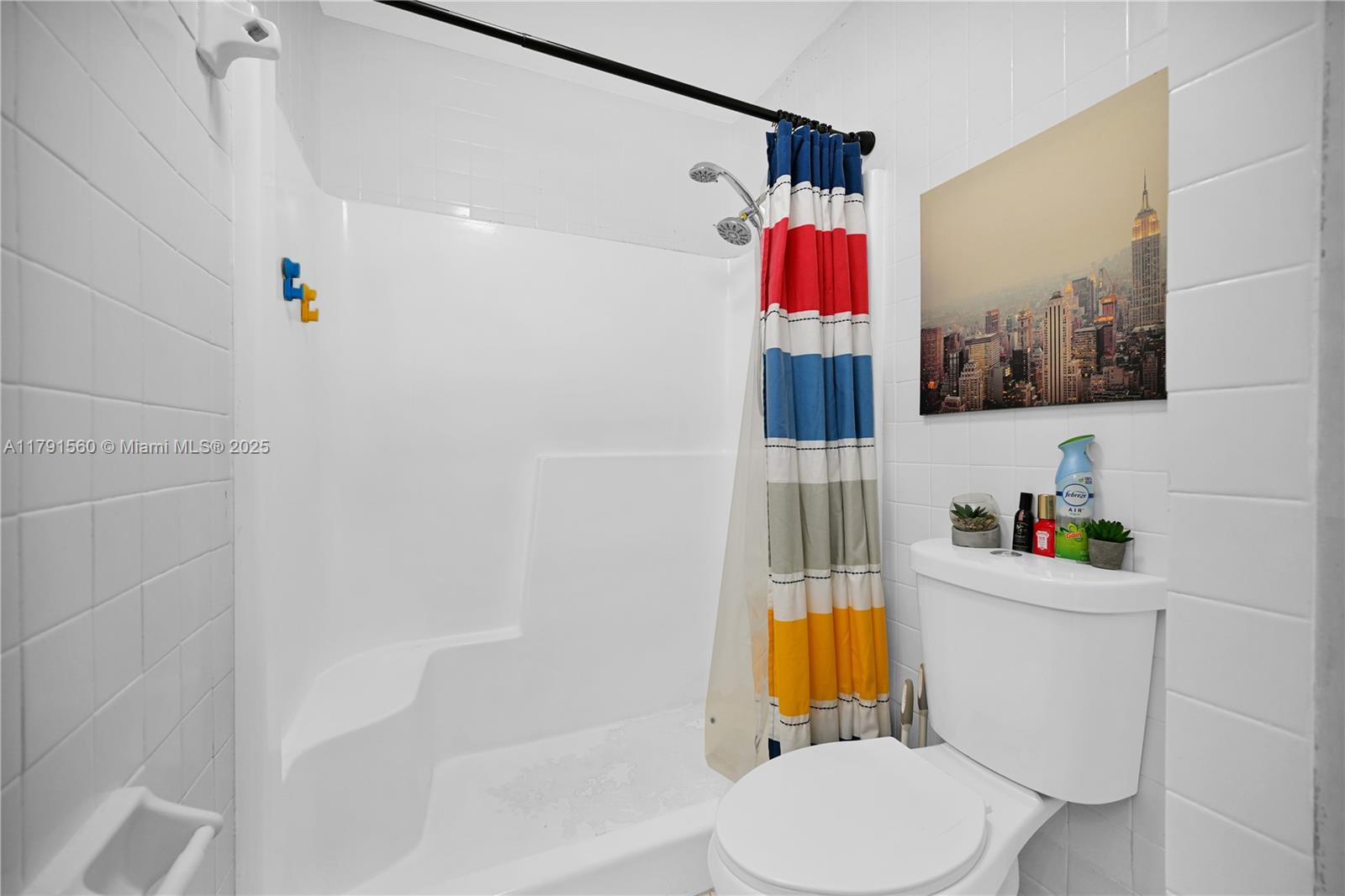 MISTY LAKE CONDO - Residential