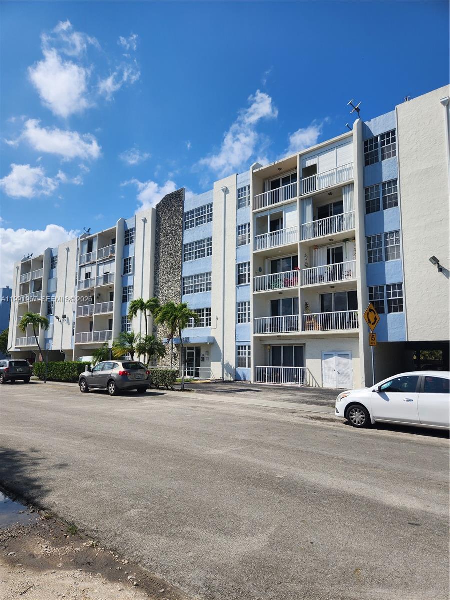 CORDOBA CONDO - Residential Lease