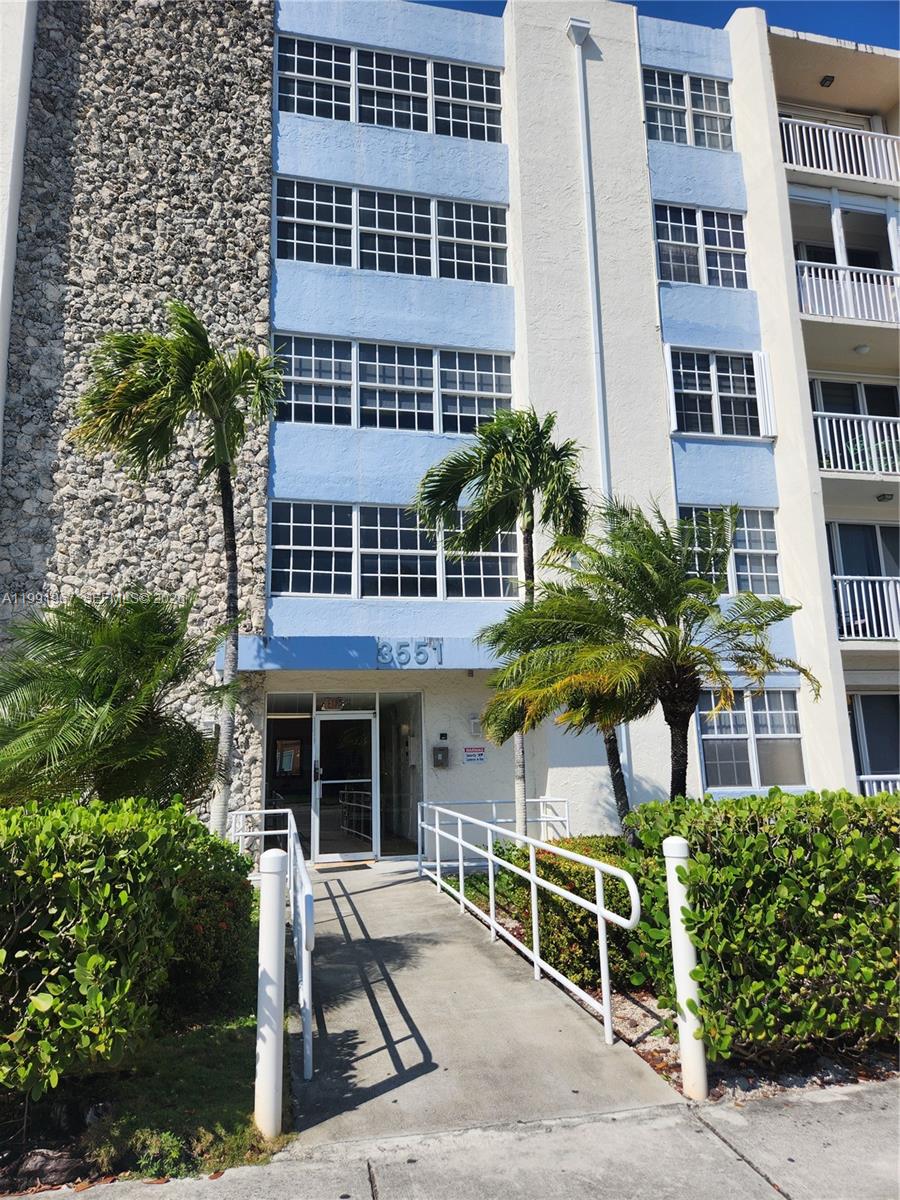 CORDOBA CONDO - Residential Lease