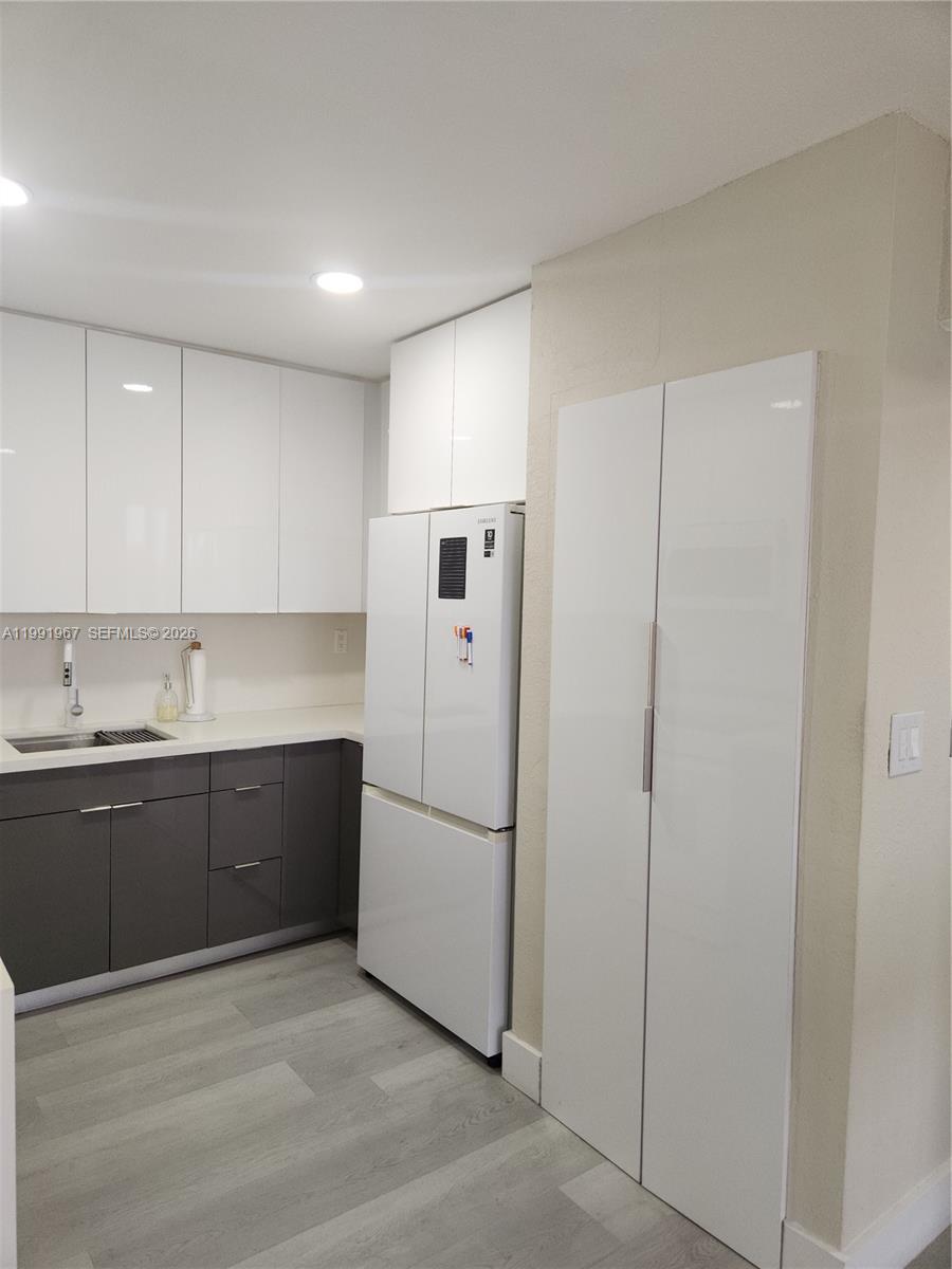 CORDOBA CONDO - Residential Lease