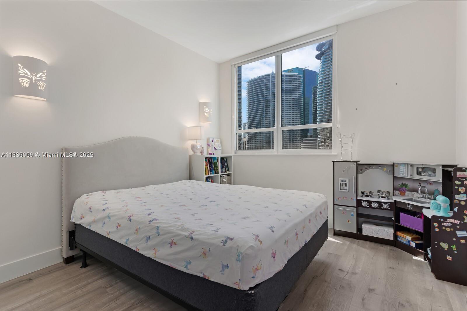 COURTS BRICKELL KEY CONDO - Residential Lease