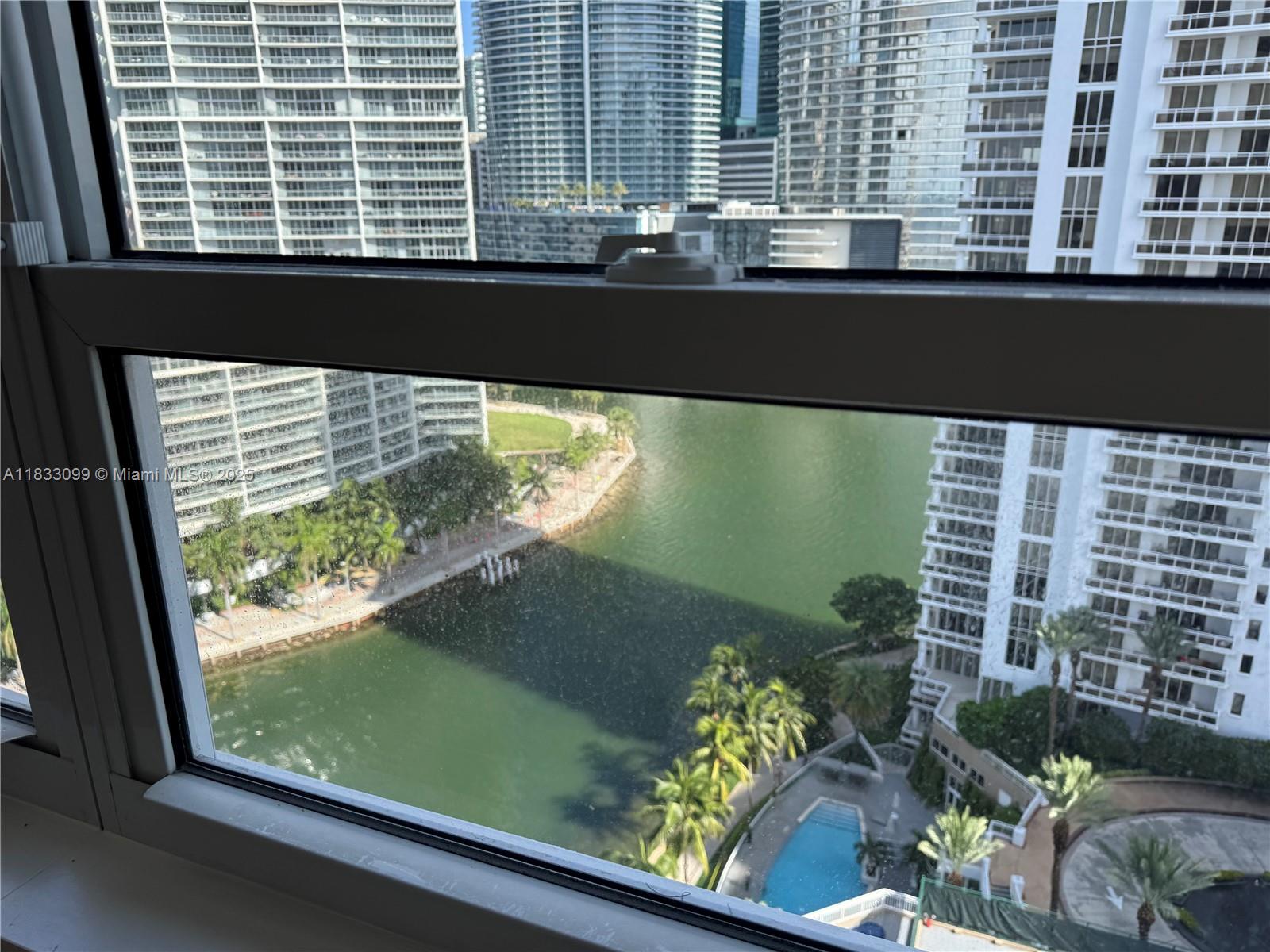 COURTS BRICKELL KEY CONDO - Residential Lease