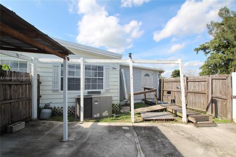 A home in Okeechobee