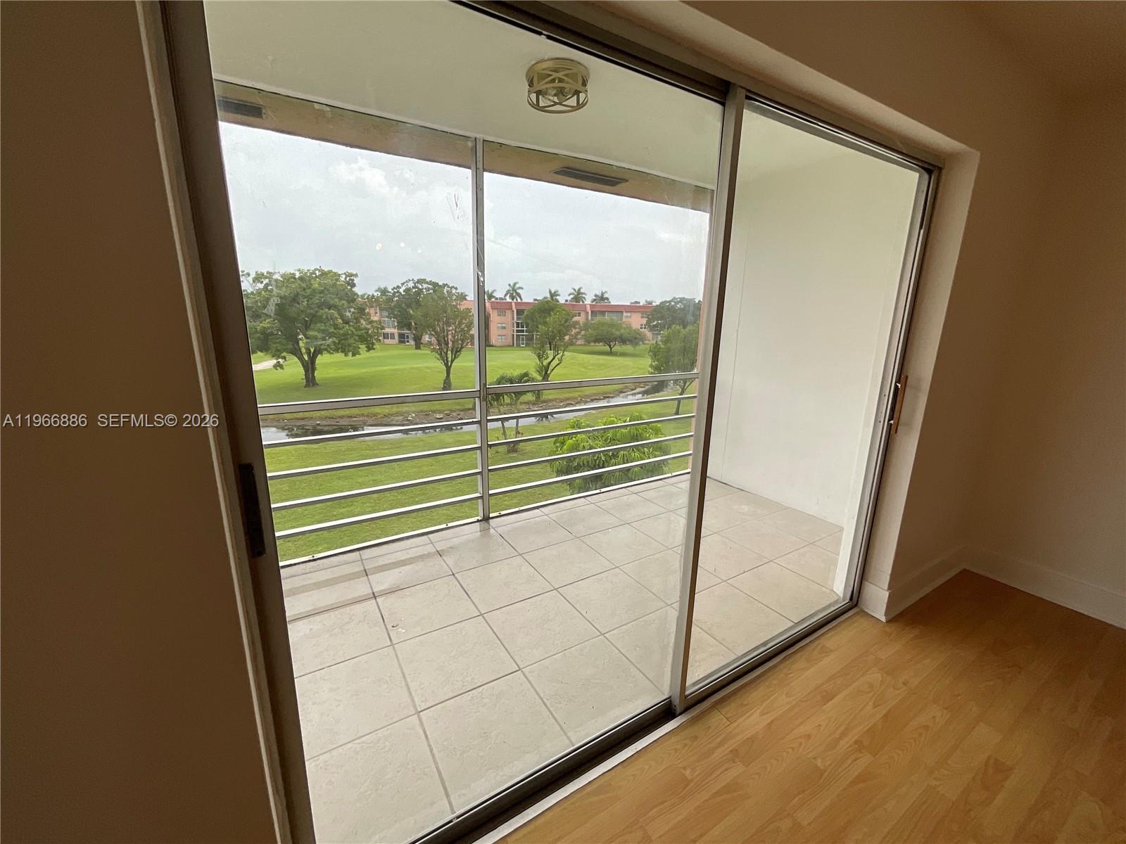 SUNRISE LAKES 129 CONDO - Residential