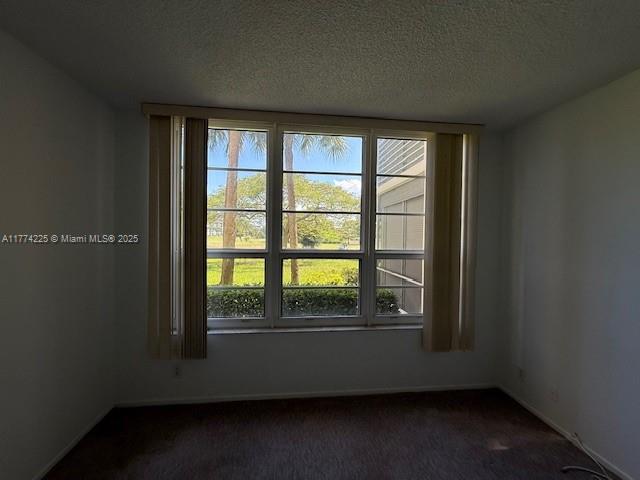 NO 113 PALM-AIRE COUNTRY - Residential