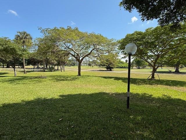 NO 113 PALM-AIRE COUNTRY - Residential