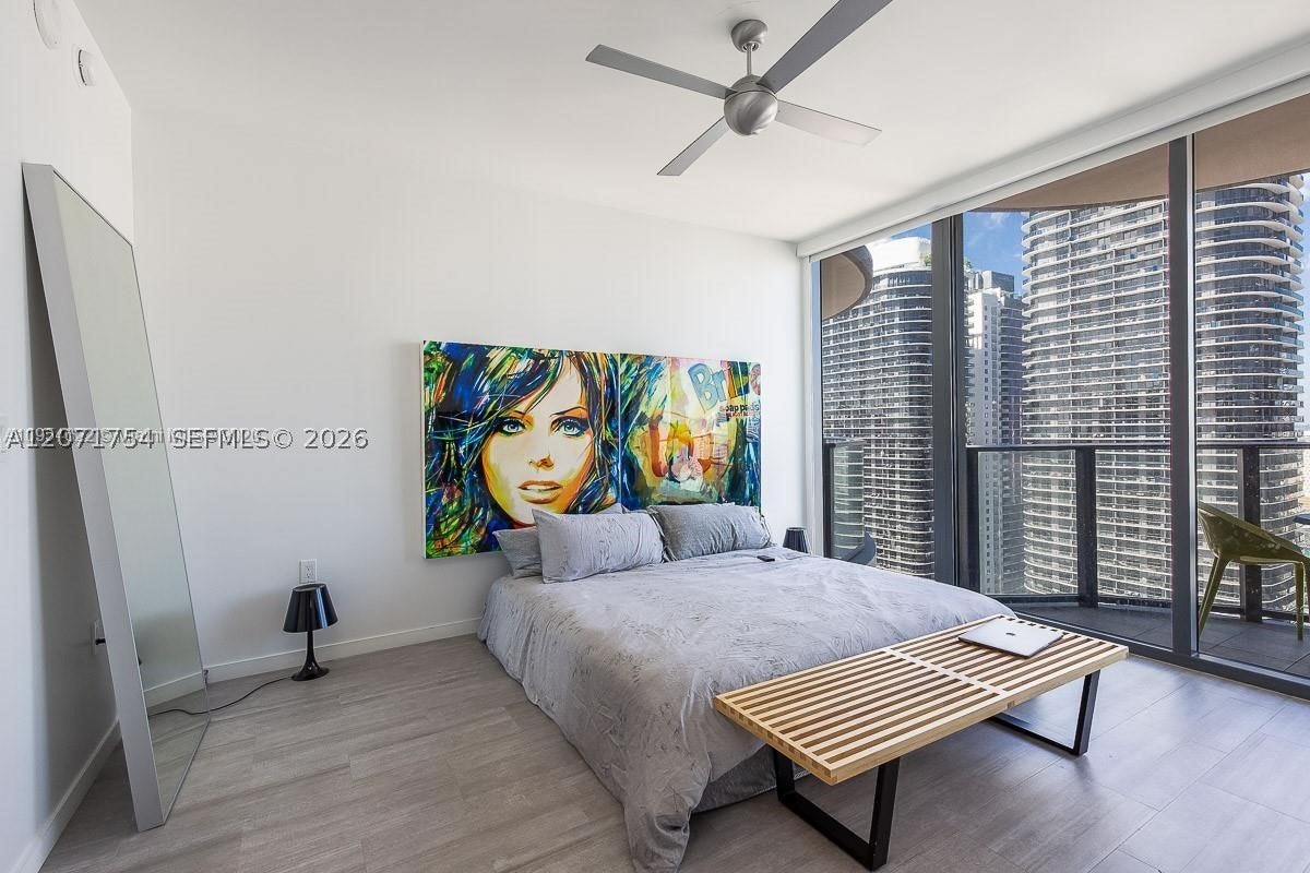 1000 Brickell Plz 3512