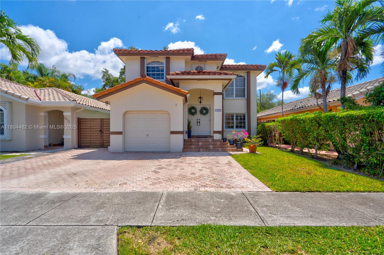 7425 SW 108th Ave