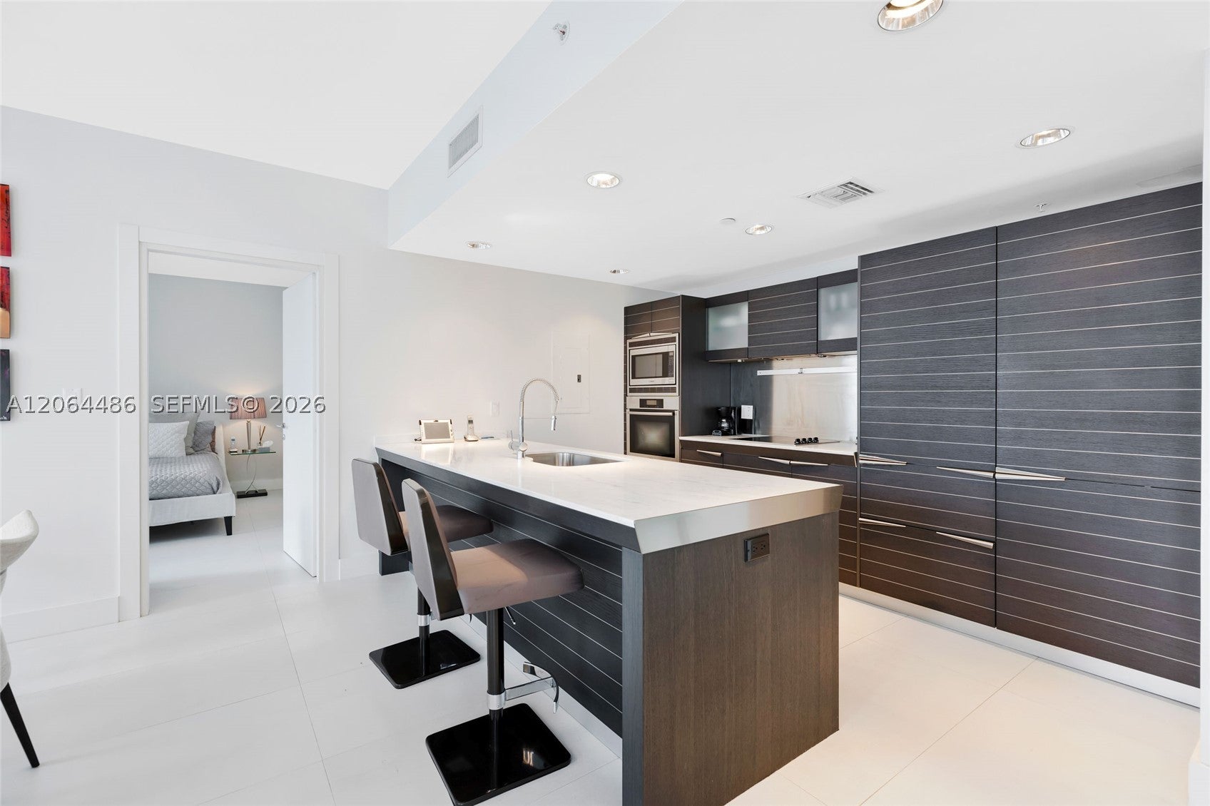 200 Biscayne Boulevard Way 504