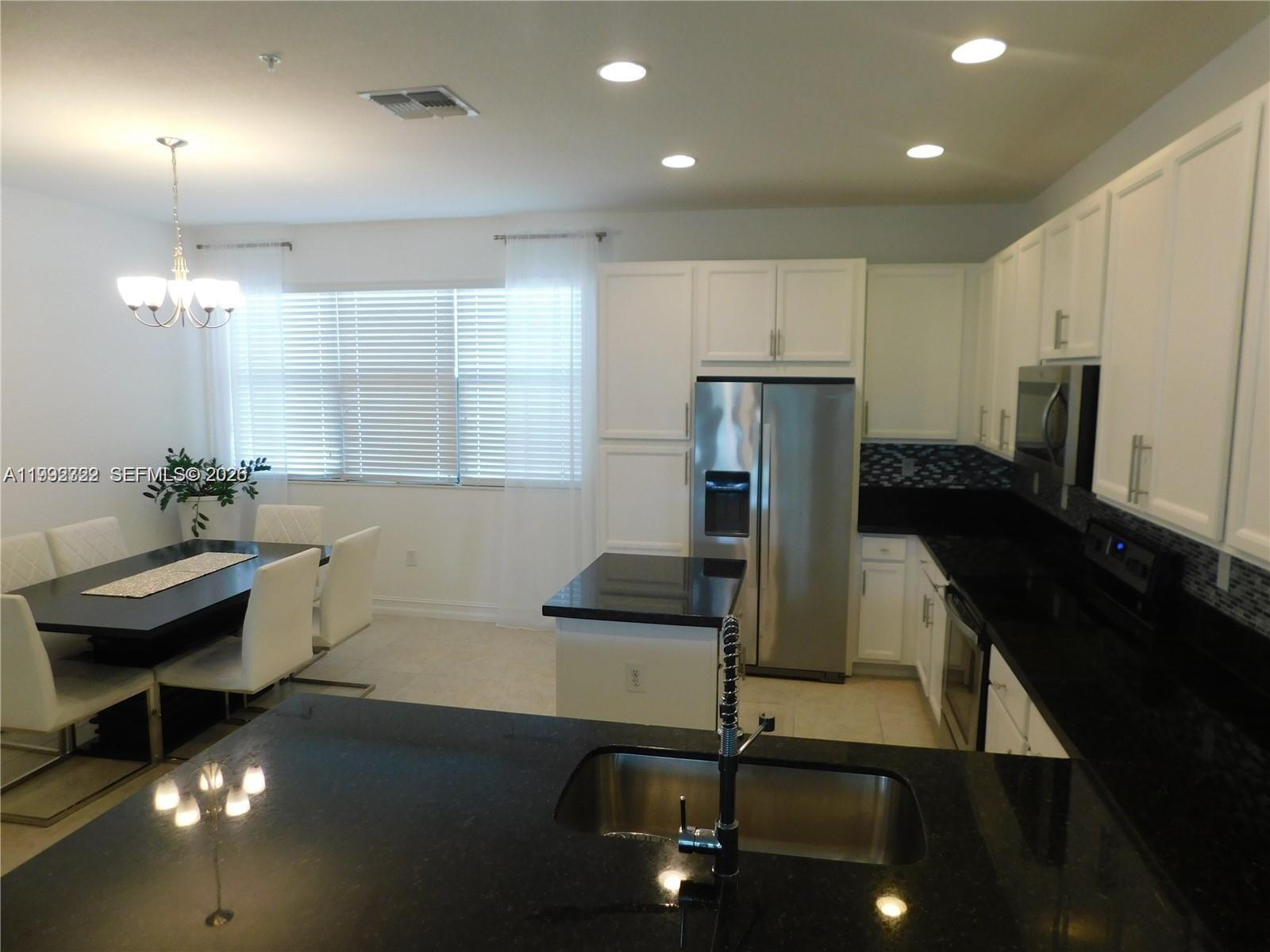 PEMBROKE LAKES SOUTH - Residential Lease