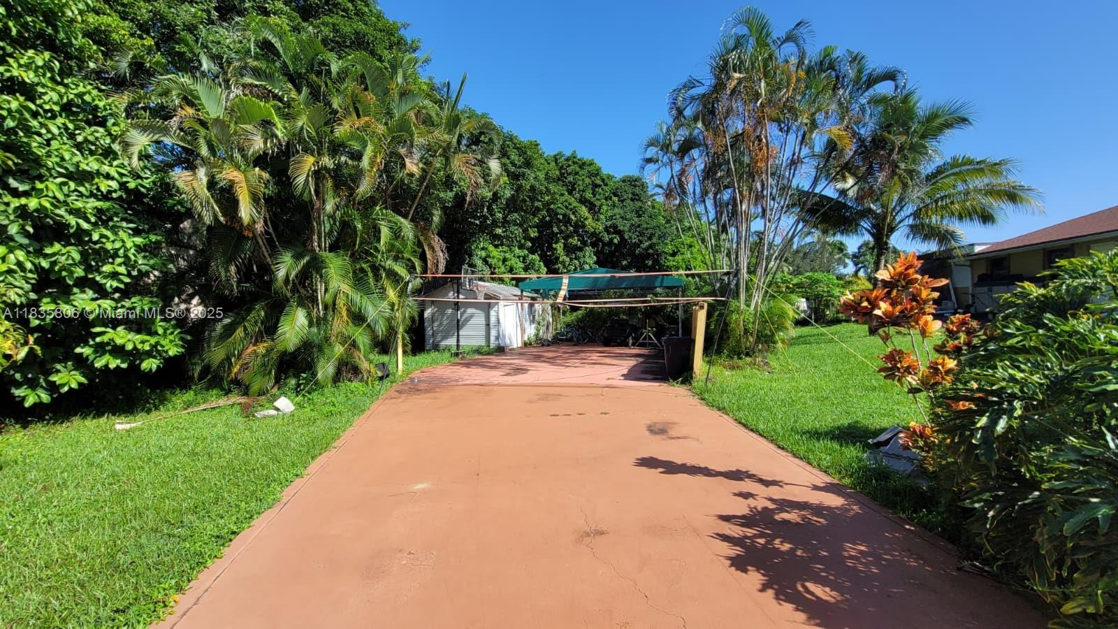 IVANHOE ESTATES - Residential