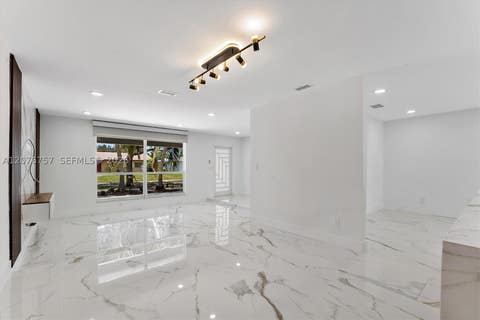Tiny photo for 7220 NW 10th Pl, Plantation, FL 33313 (MLS # A12076757)