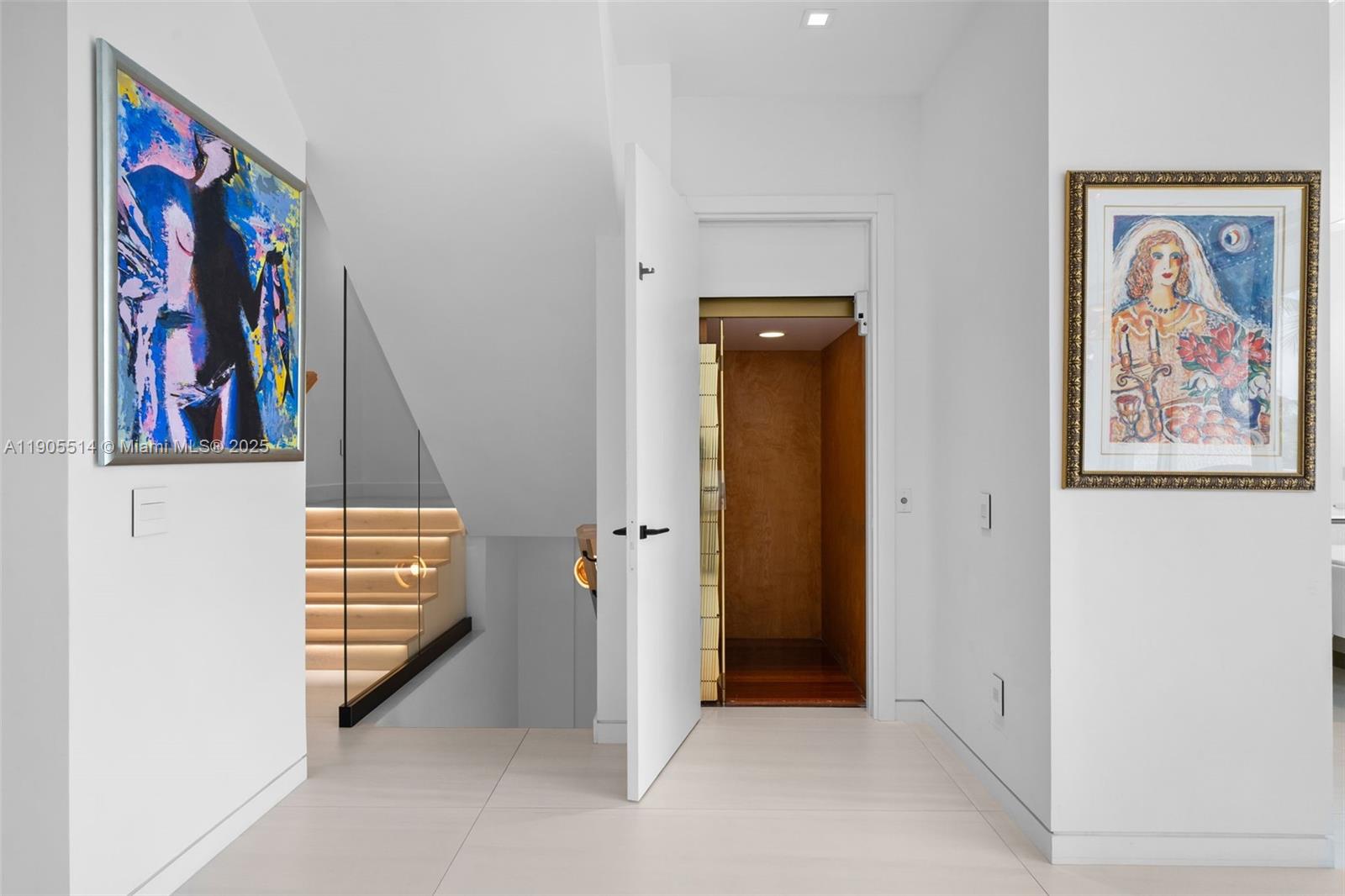 OCEANIA V CONDO - Residential