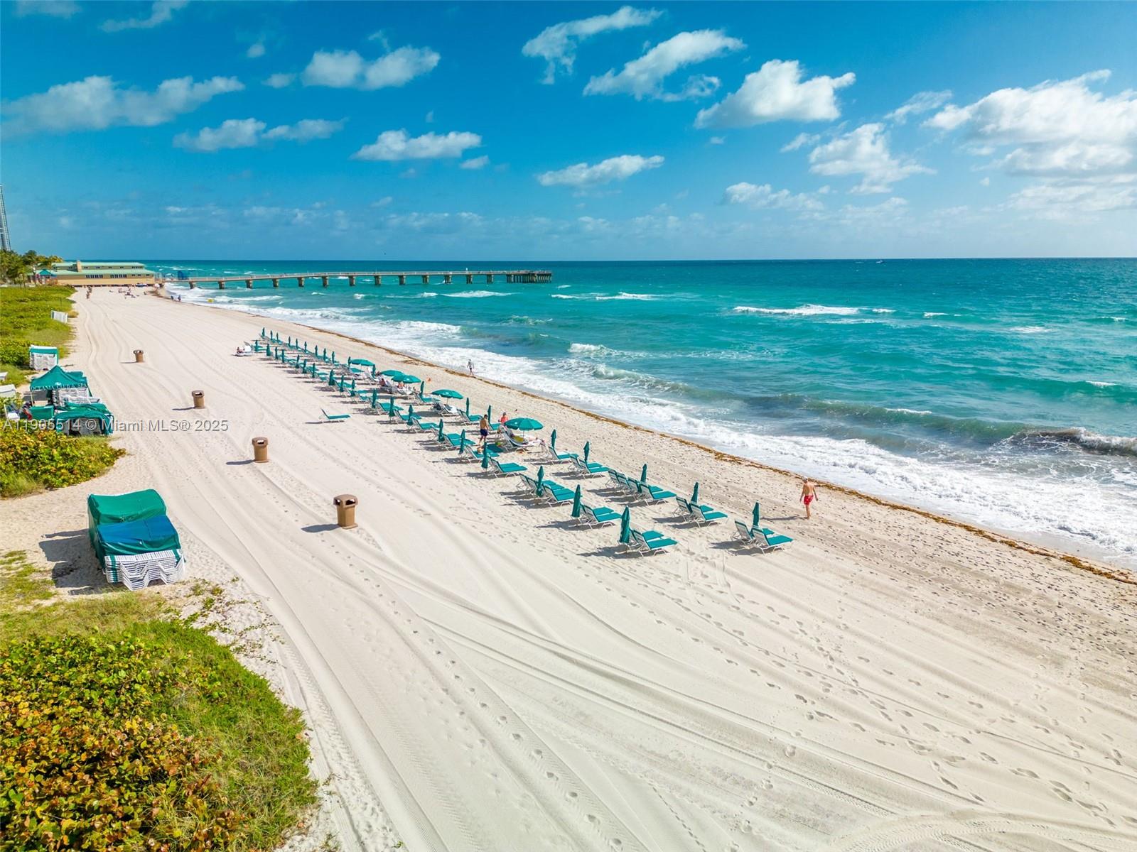 OCEANIA V CONDO - Residential