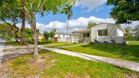 Tiny photo for 1921 NE 158th St, North Miami Beach, FL 33162 (MLS # A12005788)