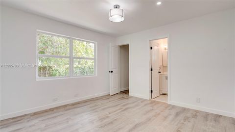 Tiny photo for 1921 NE 158th St, North Miami Beach, FL 33162 (MLS # A12005788)