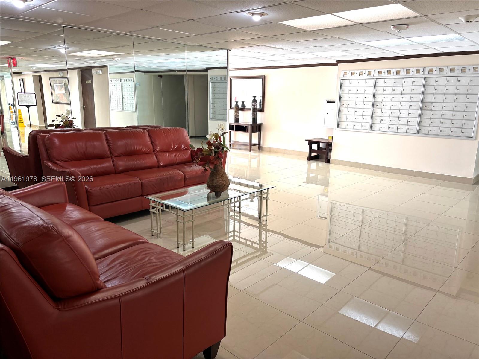 2001 Atlantic Shores Blvd 409