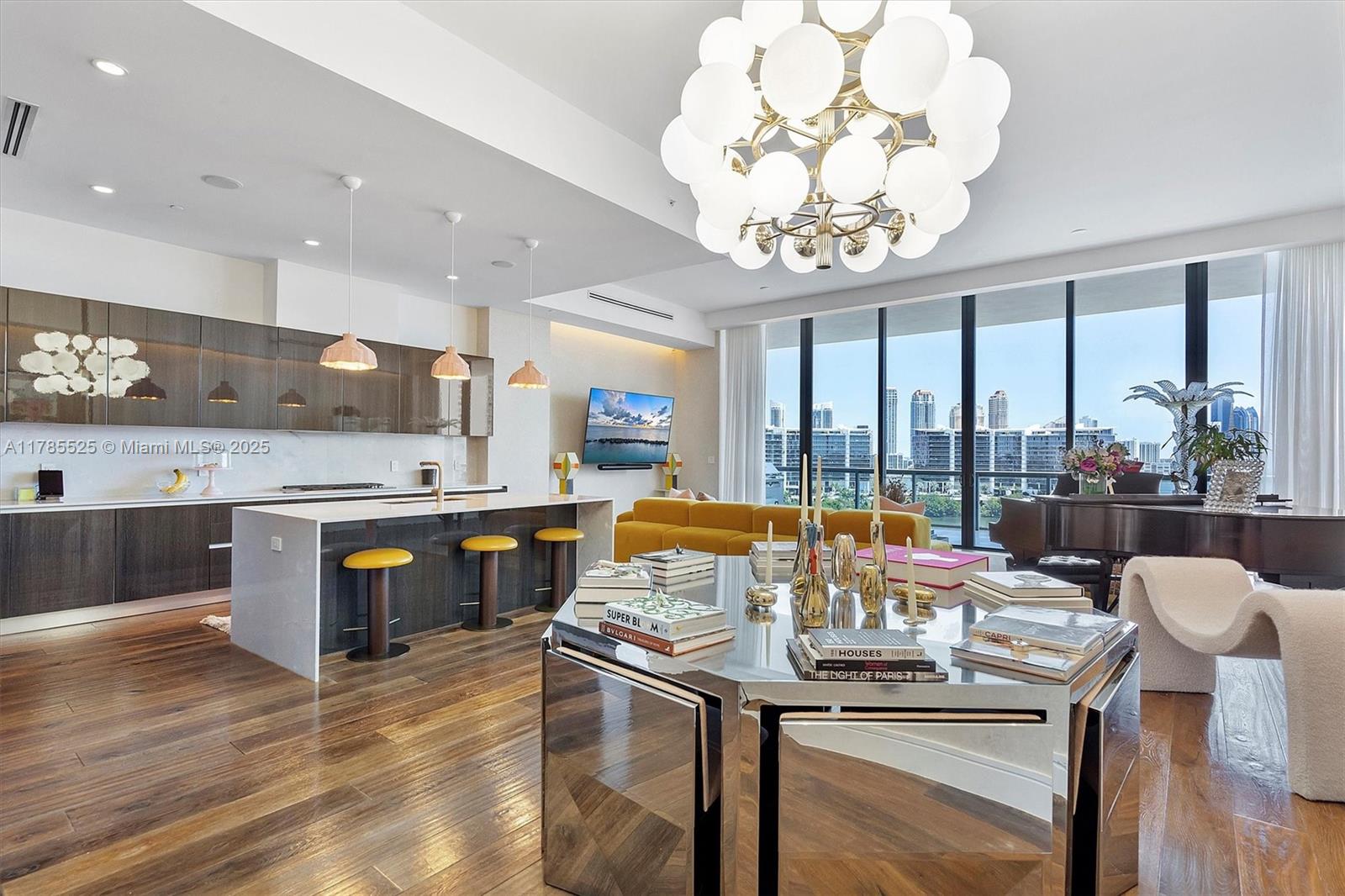 ECHO CONDO - Residential