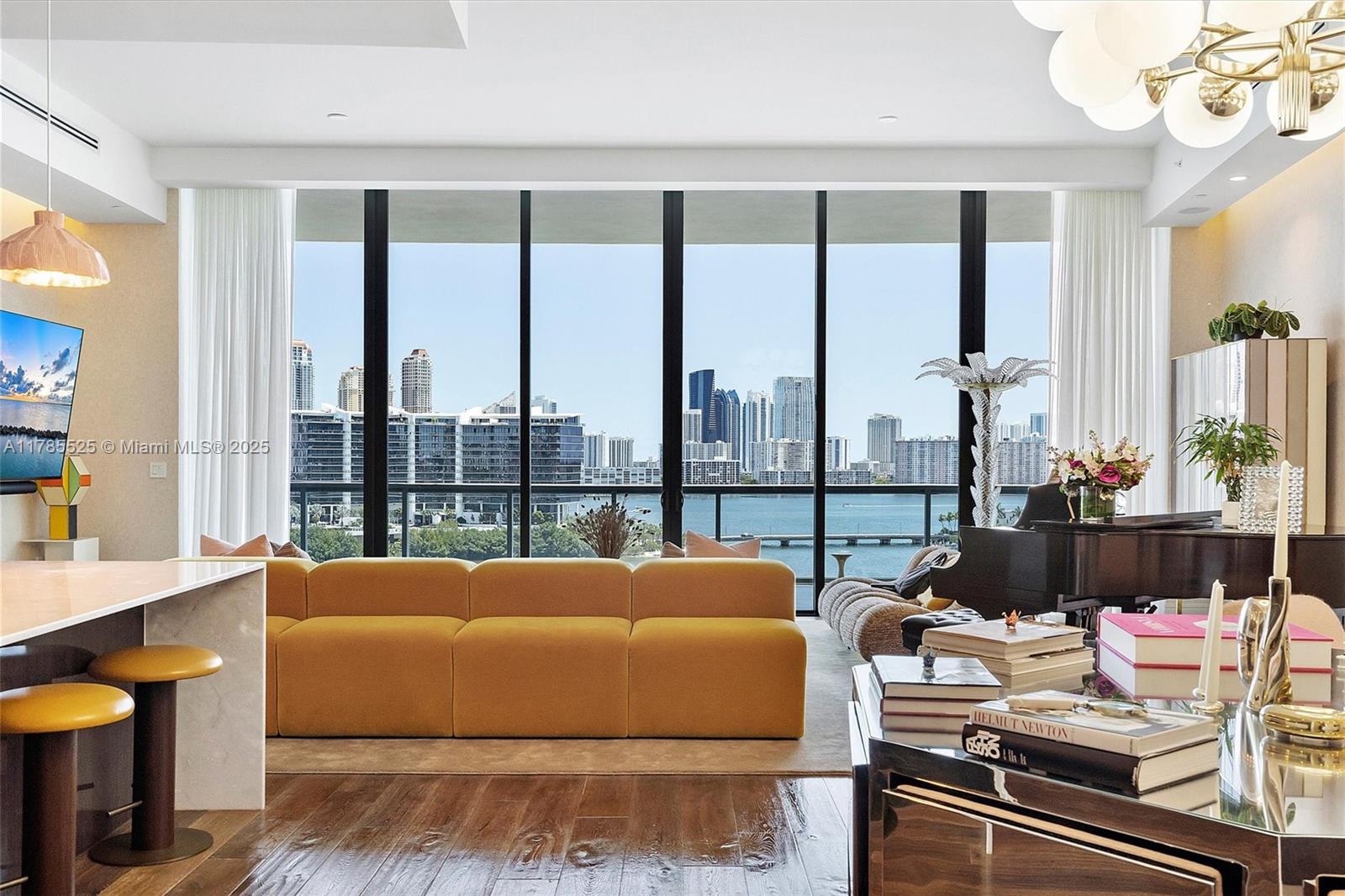 ECHO CONDO - Residential