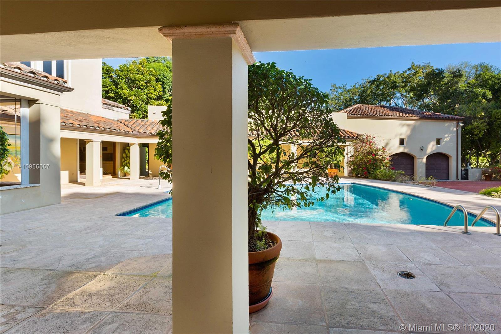 JOURNEYS END ESTATES - Residential