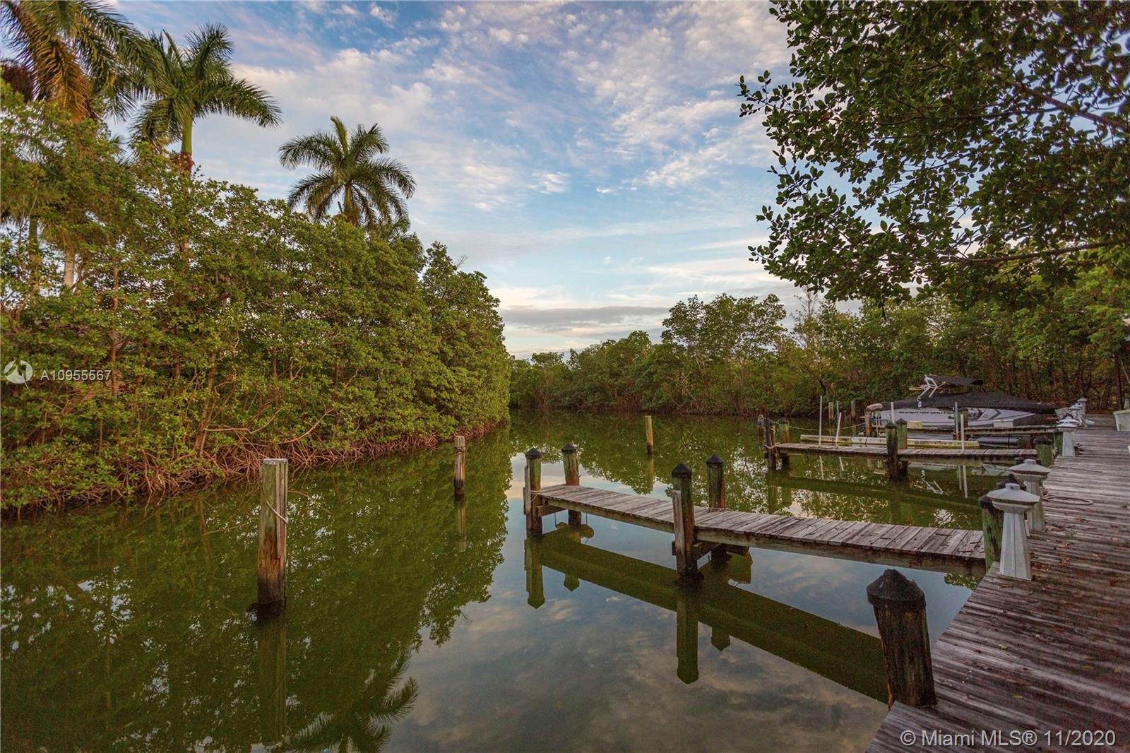 JOURNEYS END ESTATES - Residential