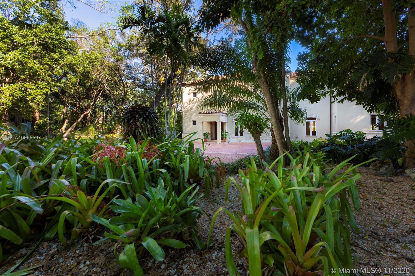 JOURNEYS END ESTATES - Residential