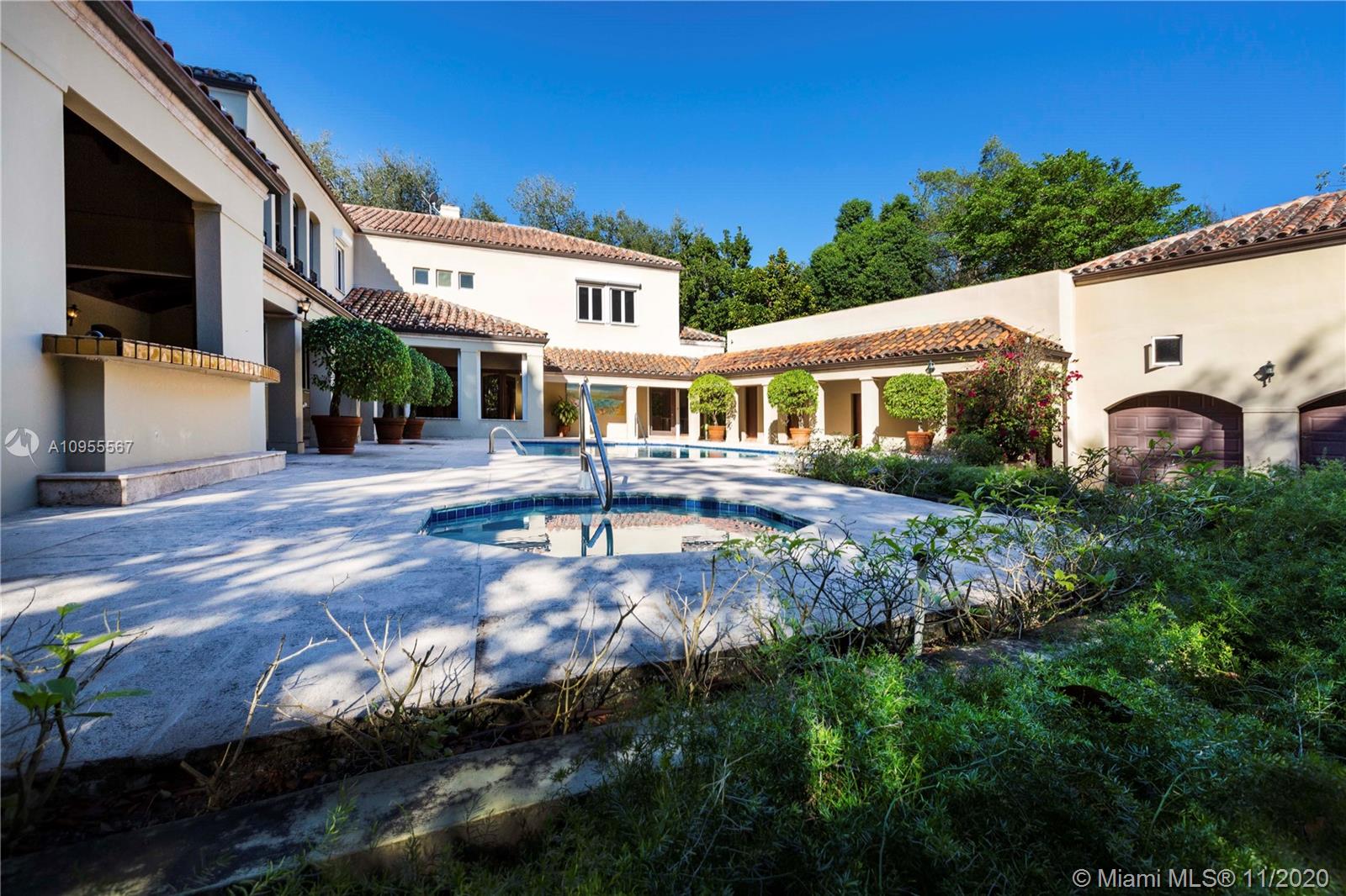 JOURNEYS END ESTATES - Residential