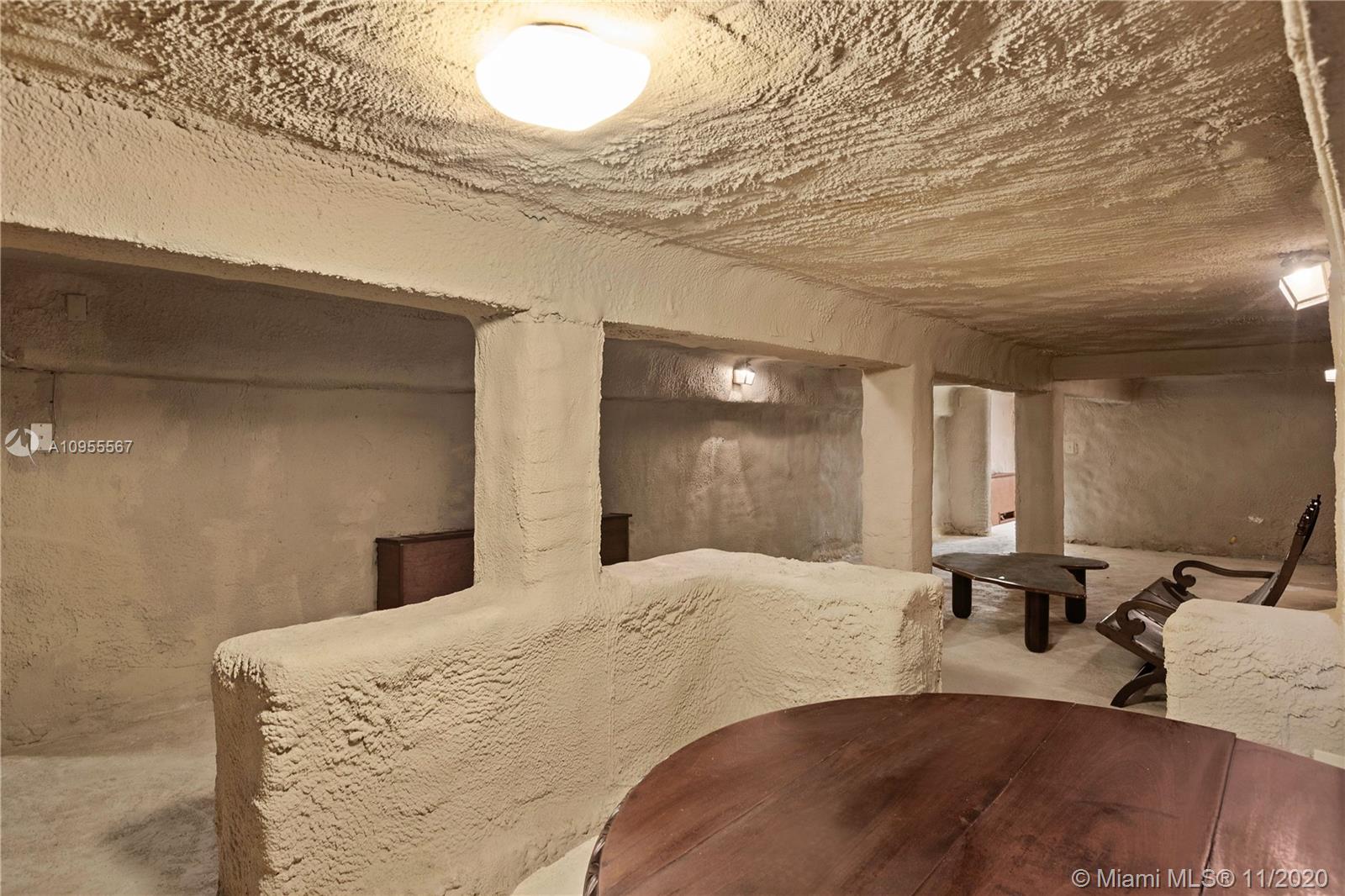 JOURNEYS END ESTATES - Residential