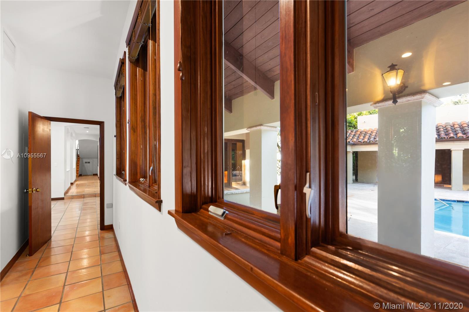 JOURNEYS END ESTATES - Residential