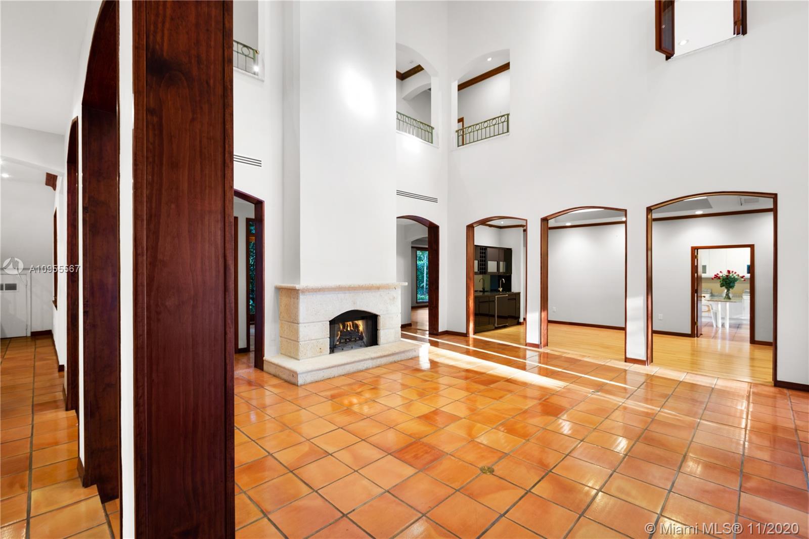 JOURNEYS END ESTATES - Residential