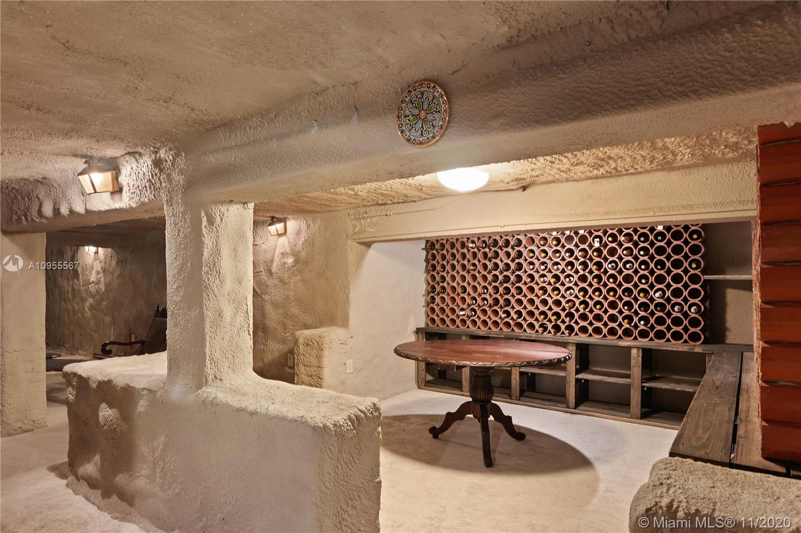 JOURNEYS END ESTATES - Residential