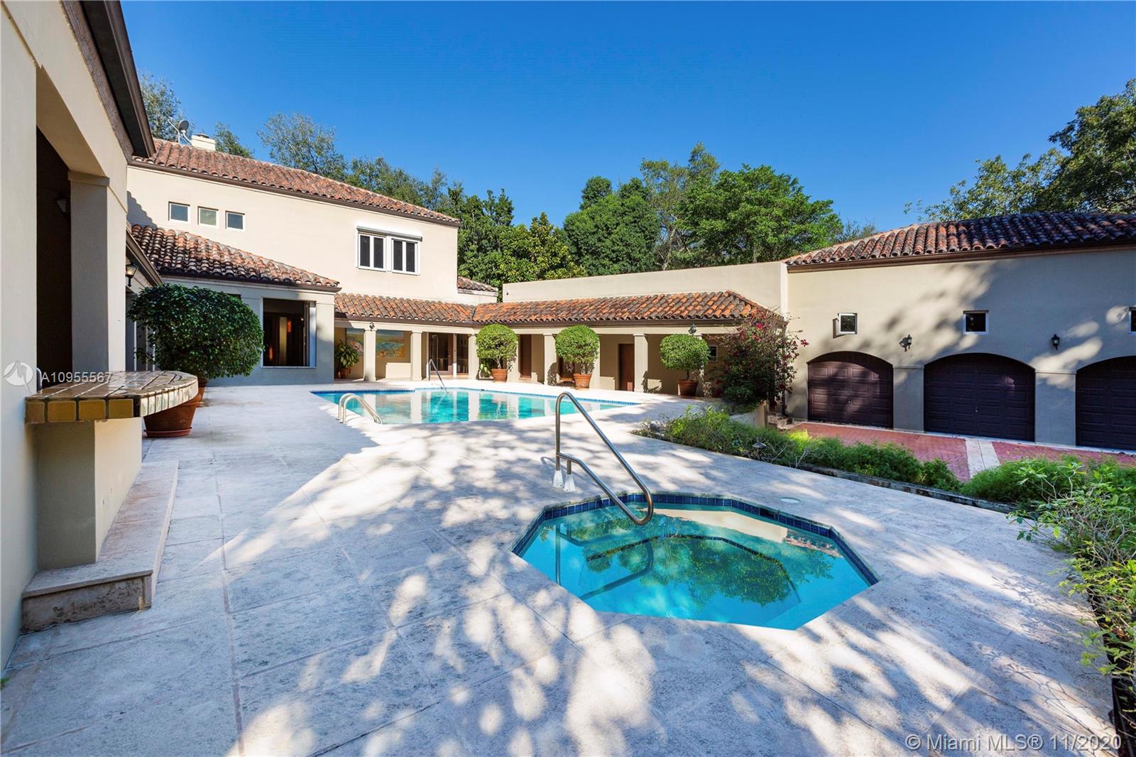 JOURNEYS END ESTATES - Residential