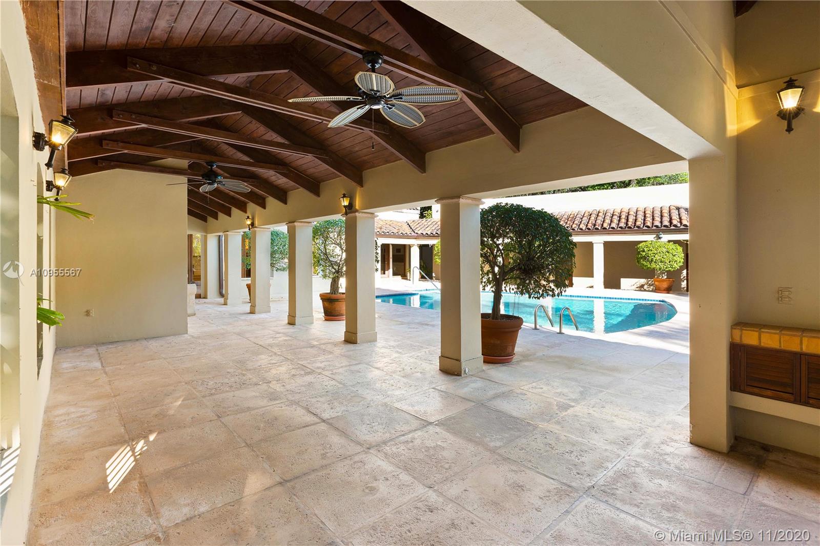 JOURNEYS END ESTATES - Residential