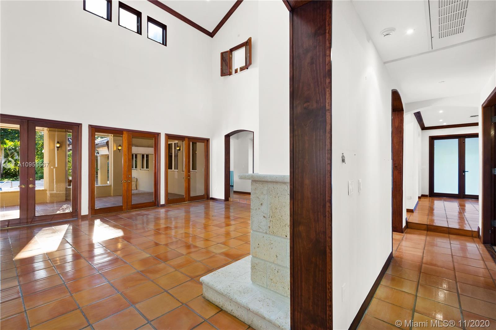 JOURNEYS END ESTATES - Residential