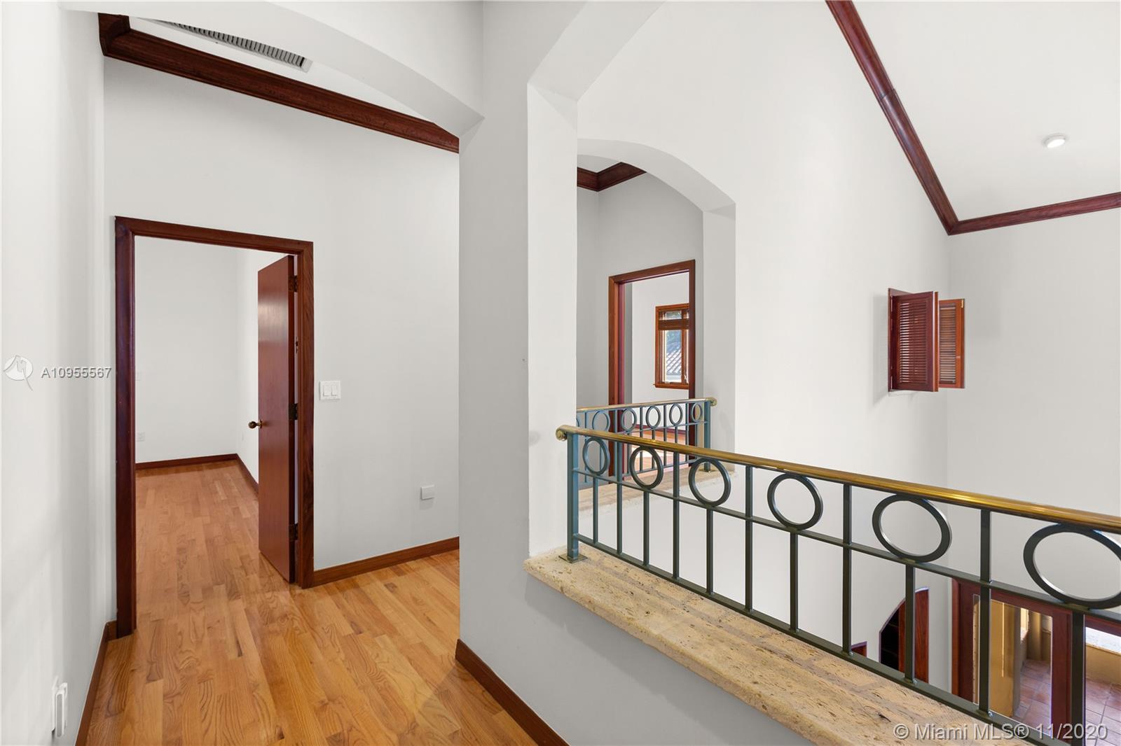 JOURNEYS END ESTATES - Residential