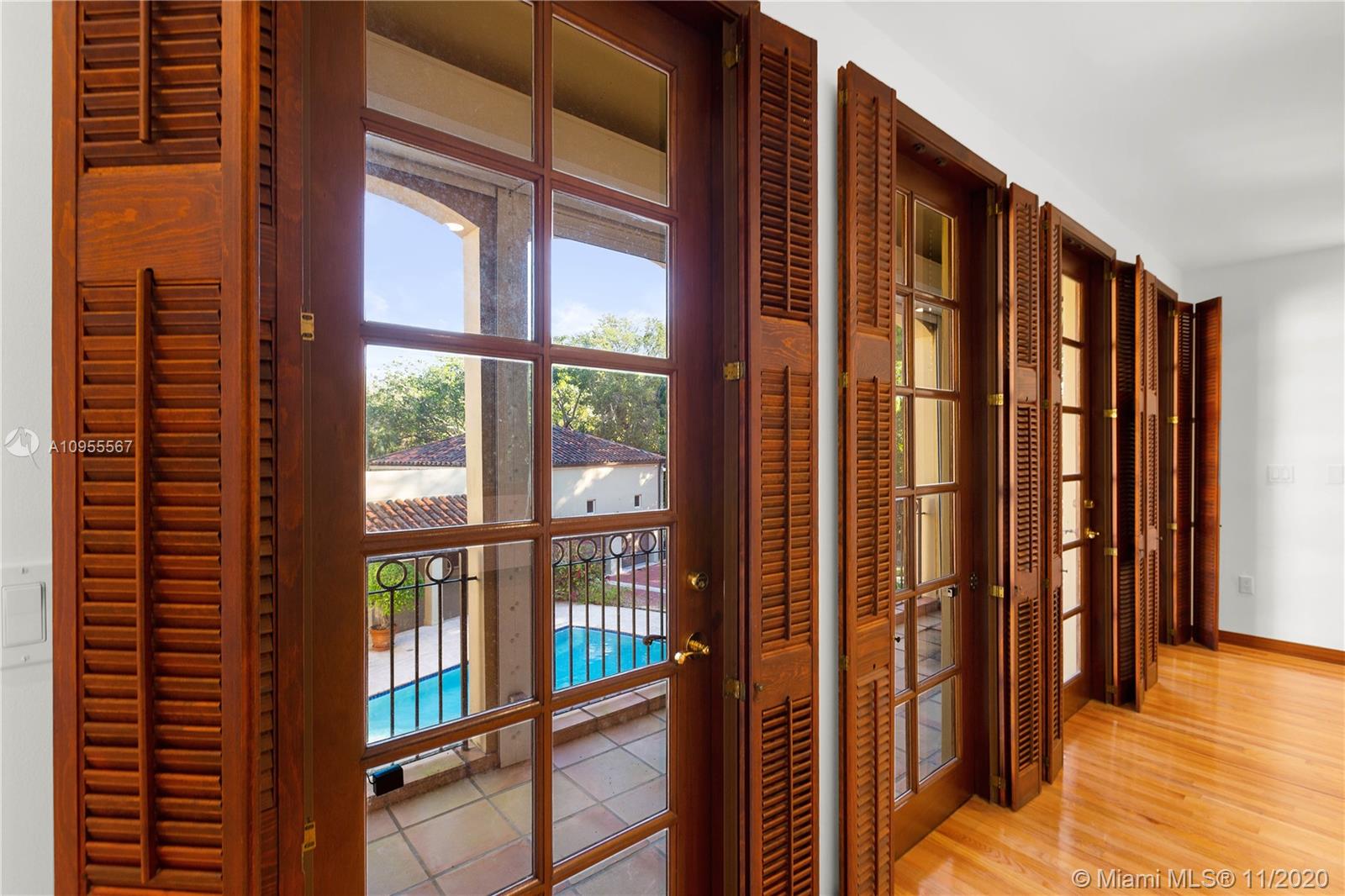 JOURNEYS END ESTATES - Residential