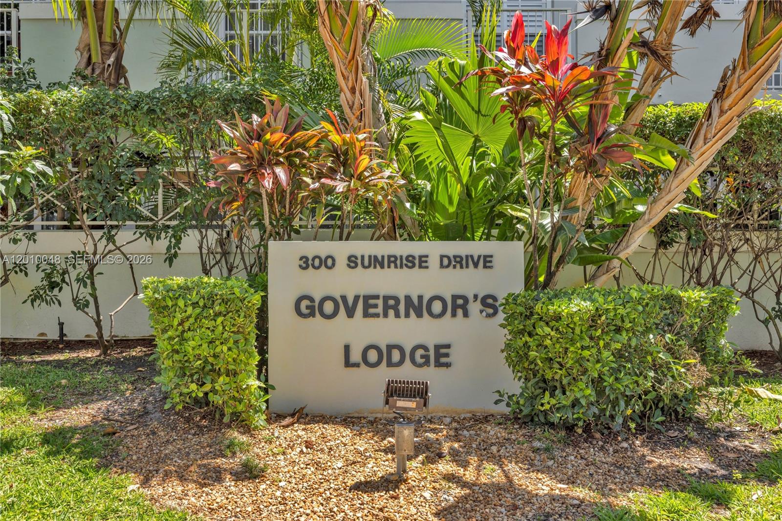 GOVERNORS LODGE ASSOC CON - Residential